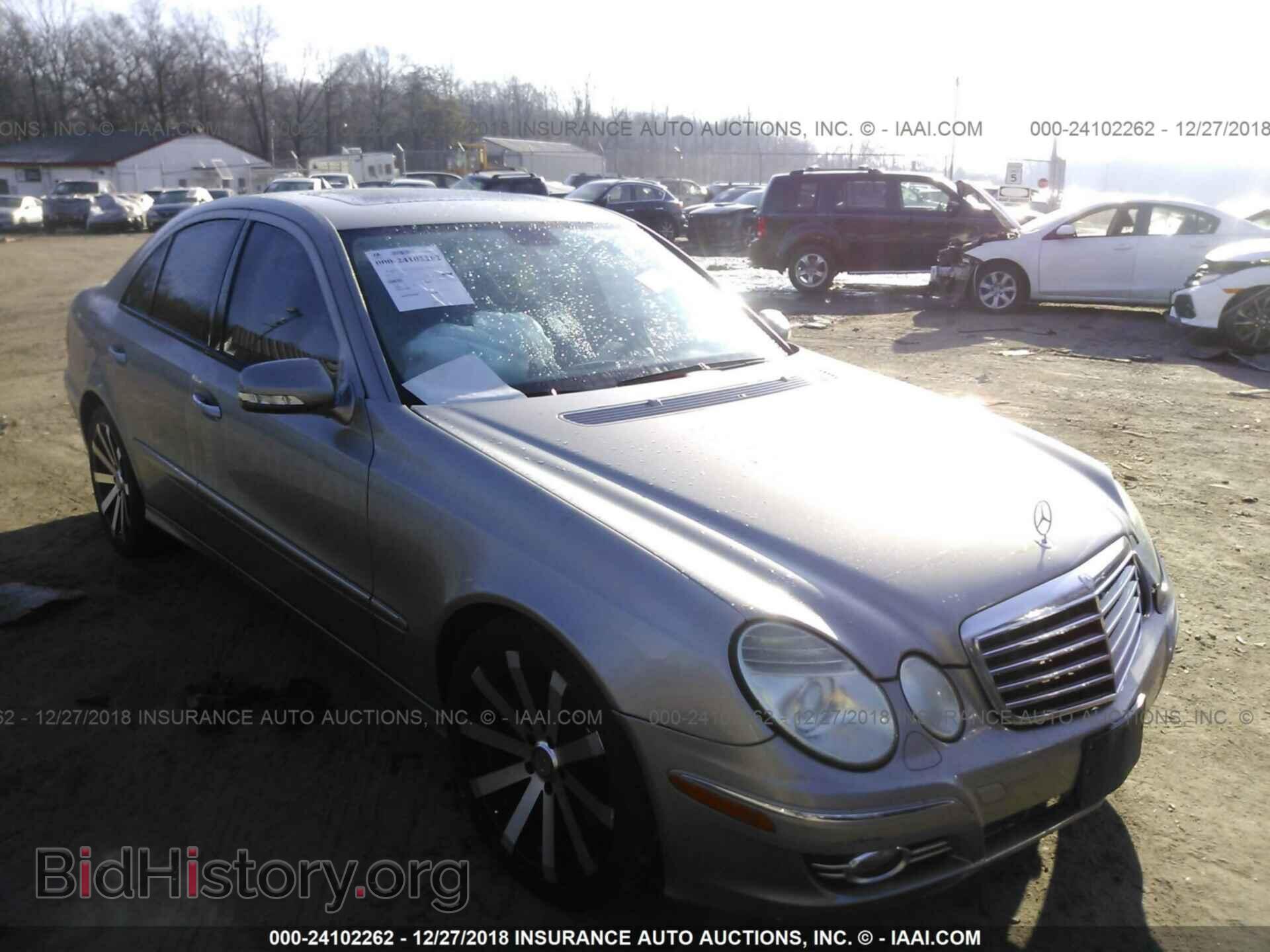Photo WDBUF87X77X219667 - MERCEDES-BENZ E 2007