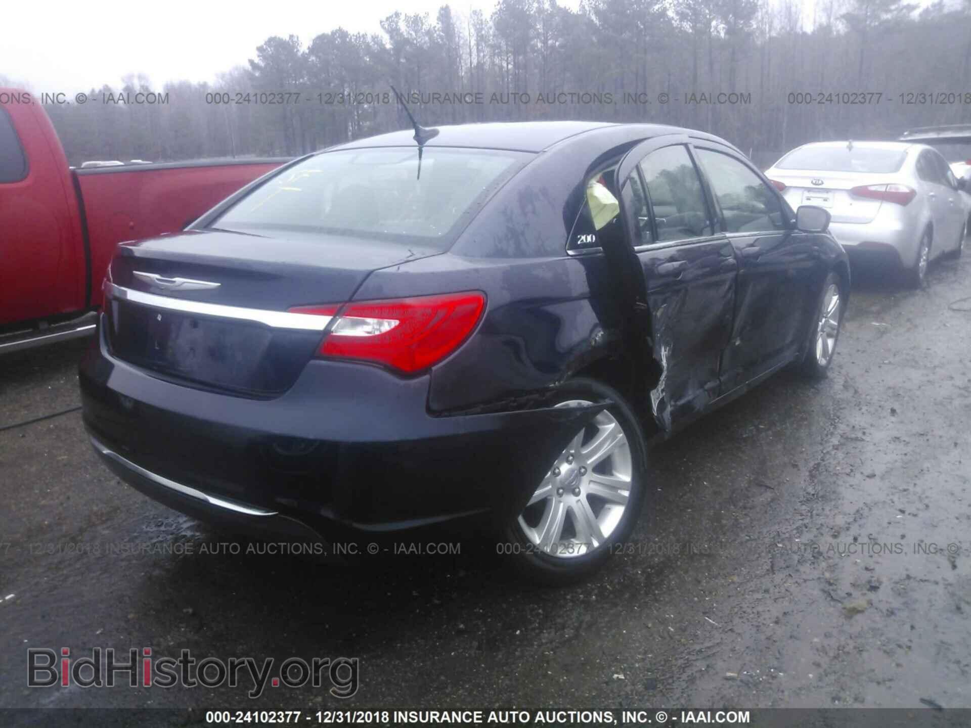 2012 CHRYSLER 200 - VIN: 1C3CCBBB8CN181360 - Фото 4