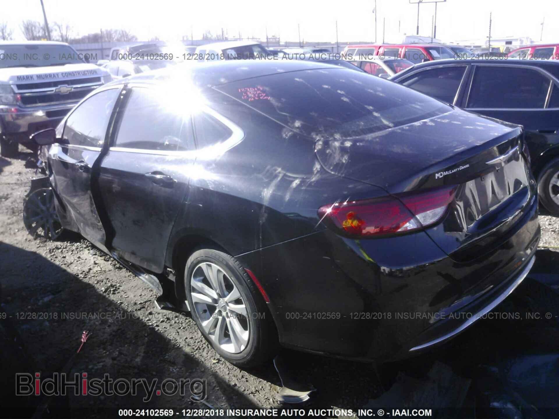 2016 CHRYSLER 200 - VIN: 1C3CCCAB3GN106787 - Фото 3