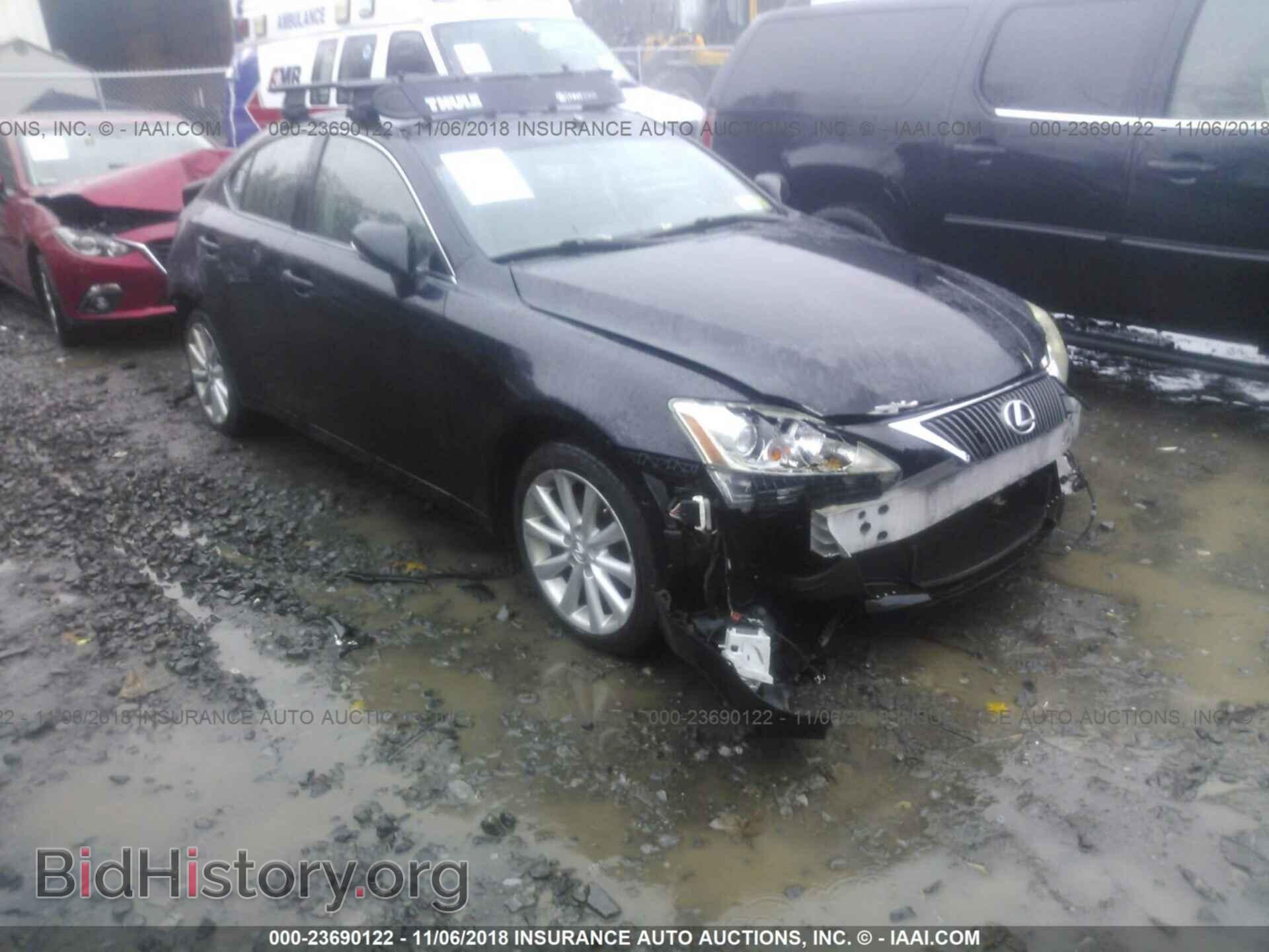Photo JTHCK262X95029483 - LEXUS IS 2009
