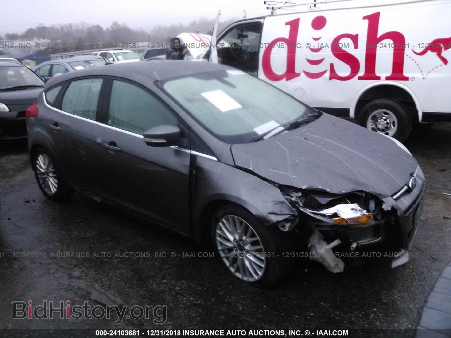 Photo 1FAHP3M28CL472533 - FORD FOCUS 2012