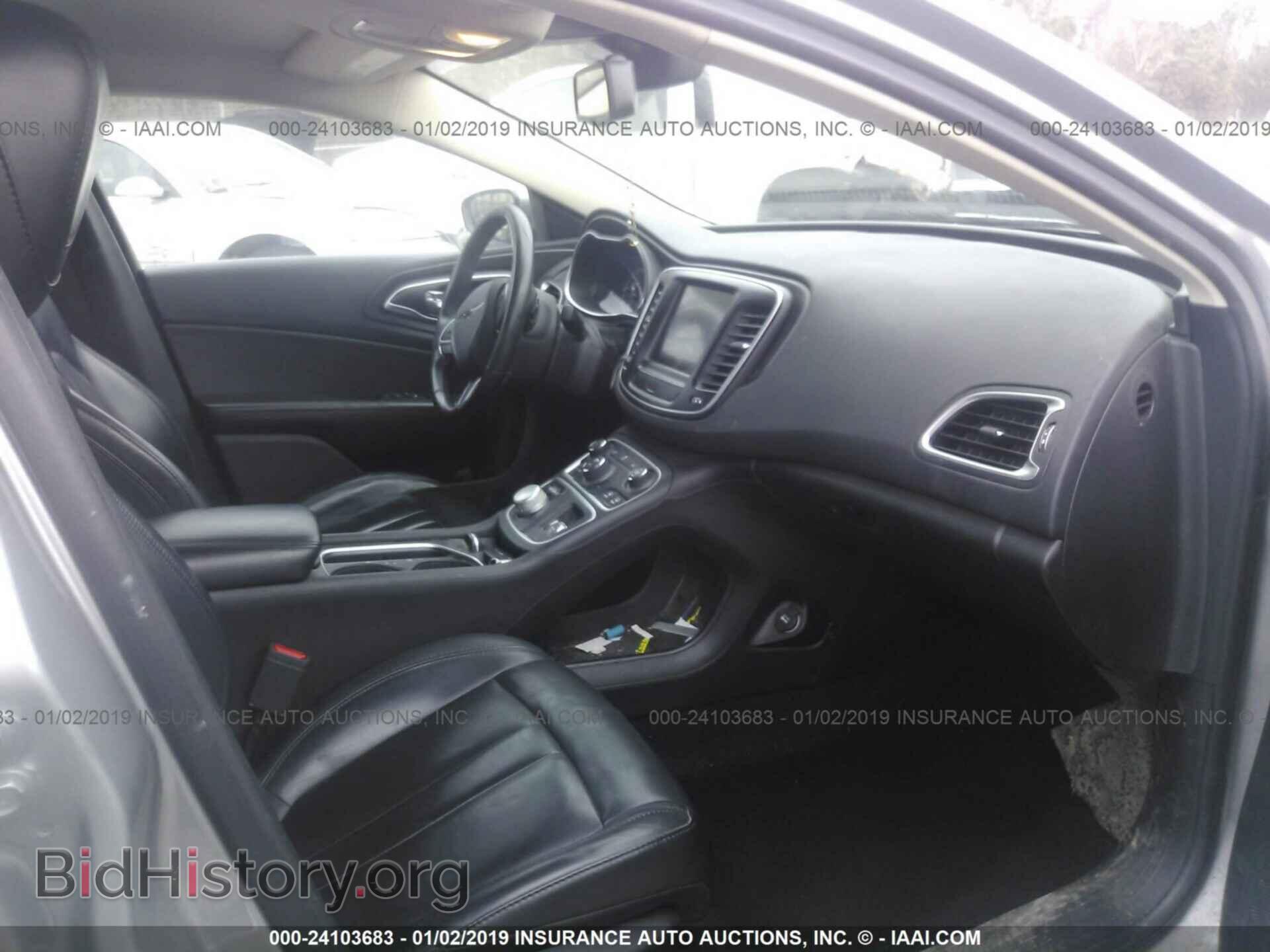 2017 CHRYSLER 200 - VIN: 1C3CCCAB5HN503676 - Фото 5