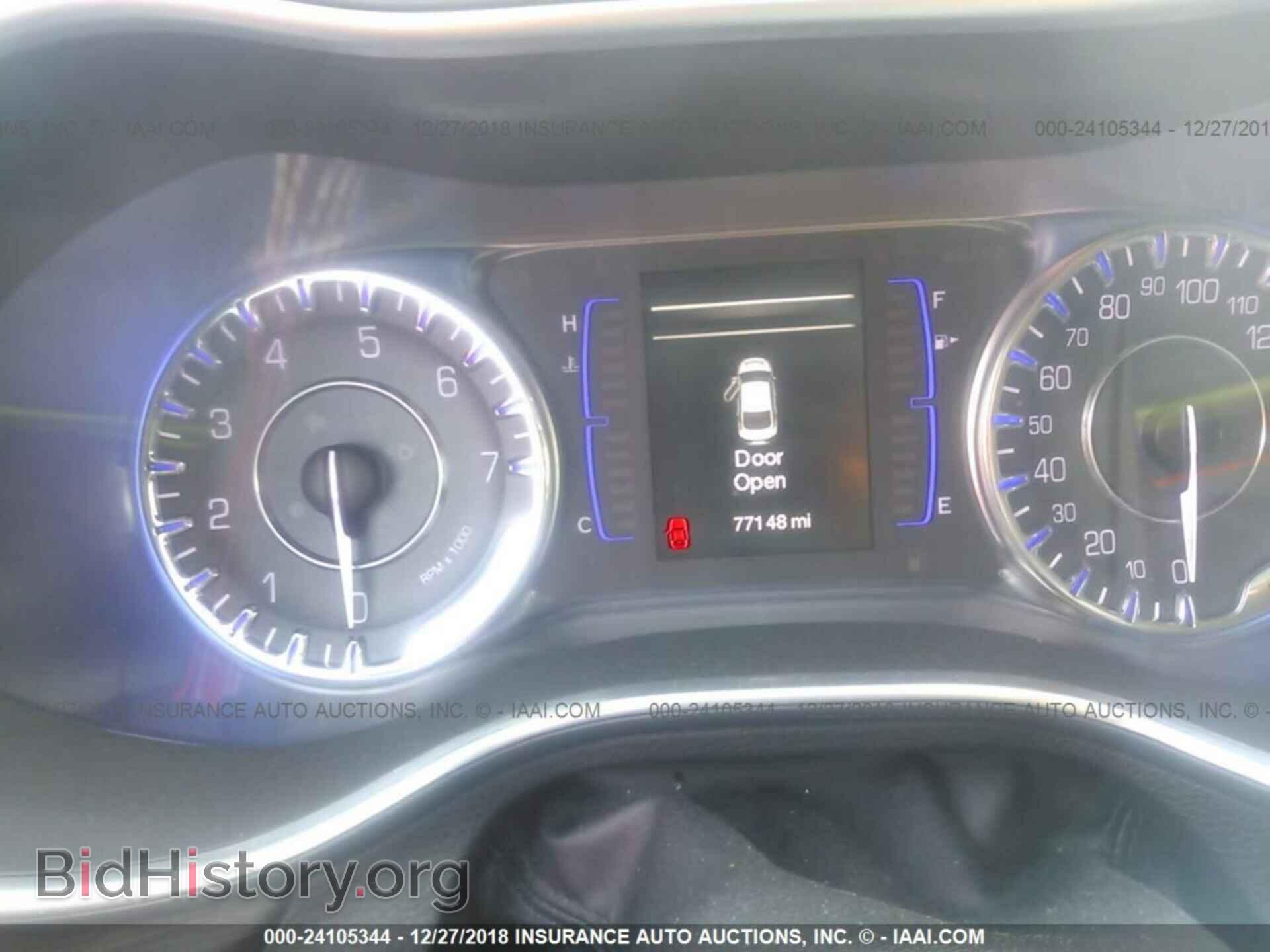 2015 CHRYSLER 200 - VIN: 1C3CCCAB4FN645143 - Фото 7