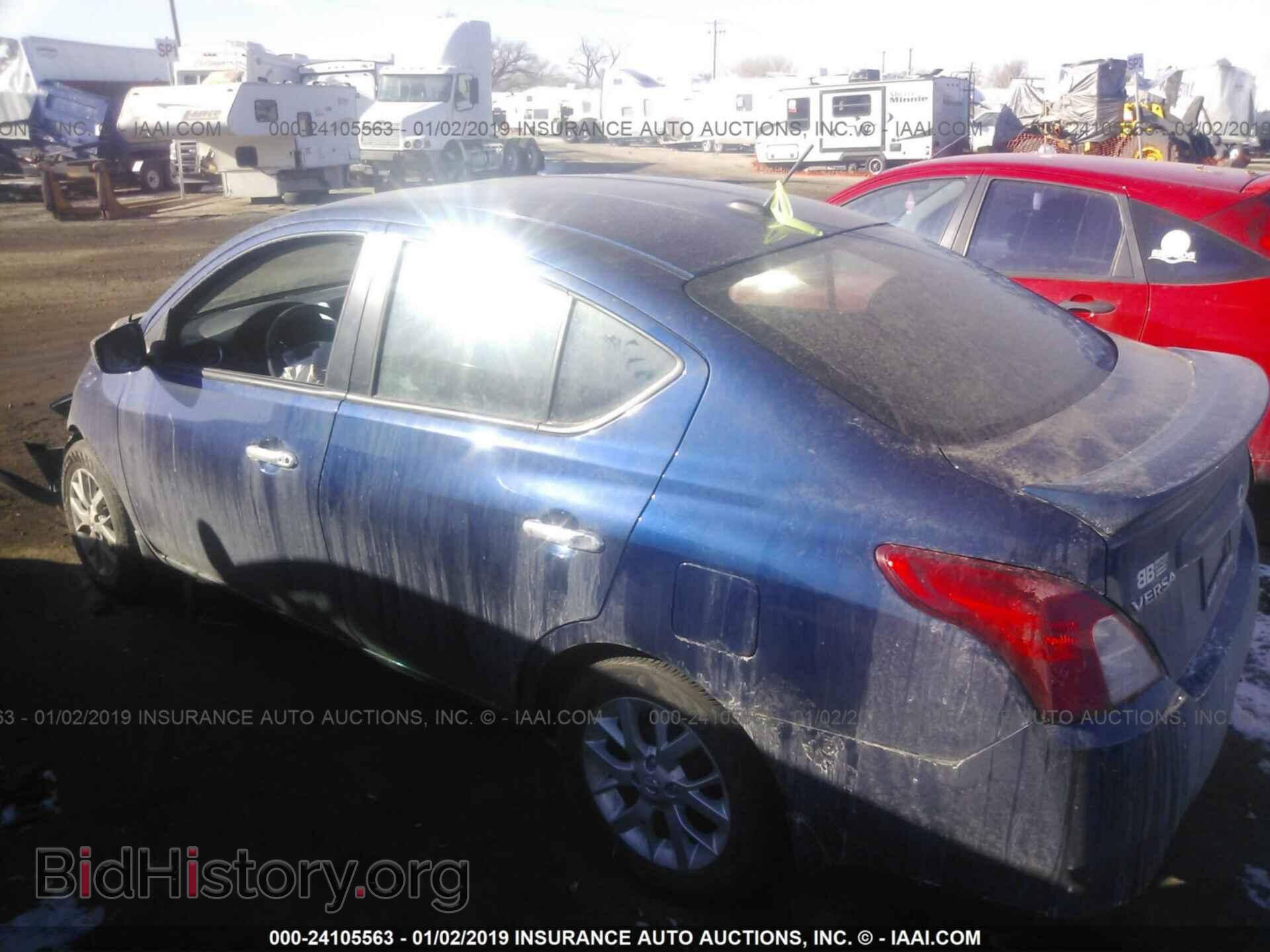 2019 NISSAN VERSA - VIN: 3N1CN7AP1KL801869 - Фото 3