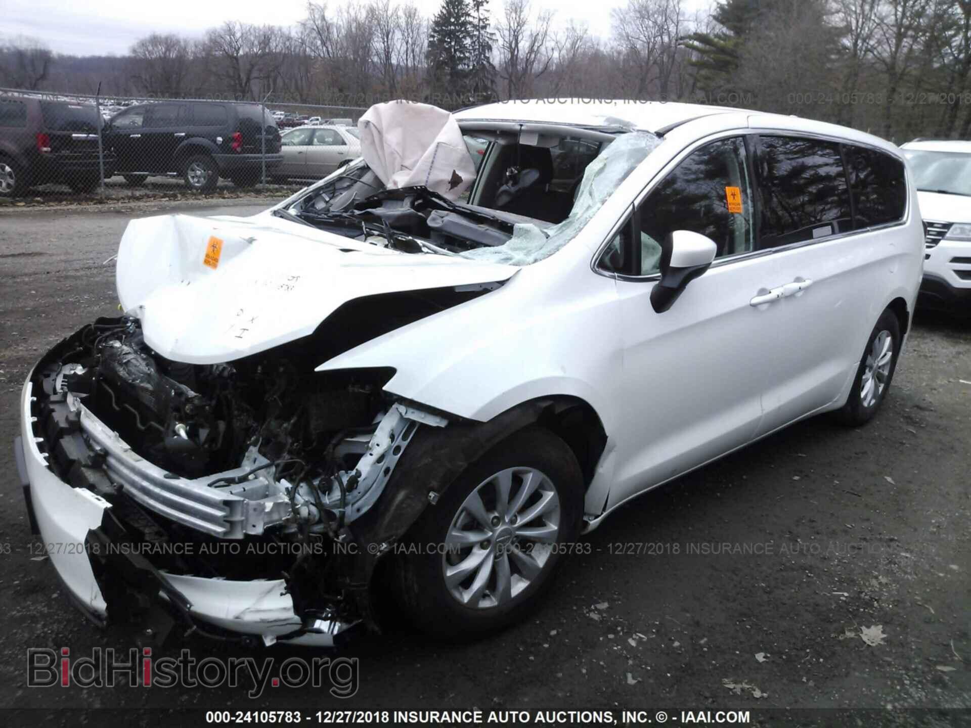2017 CHRYSLER PACIFICA - VIN: 2C4RC1DG7HR584636 - Фото 2