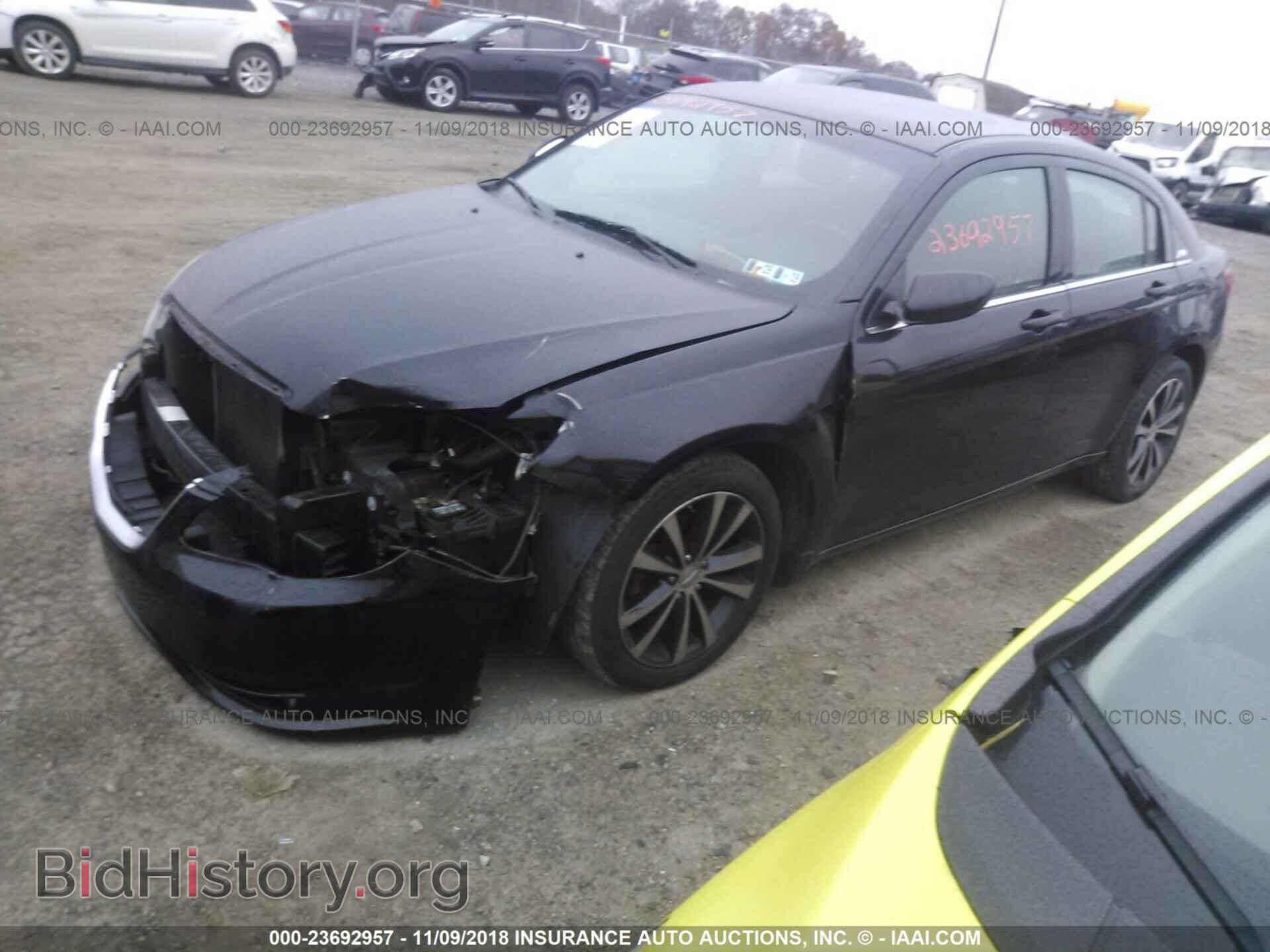 2012 CHRYSLER 200 - VIN: 1C3CCBBGXCN306516 - Photo 2