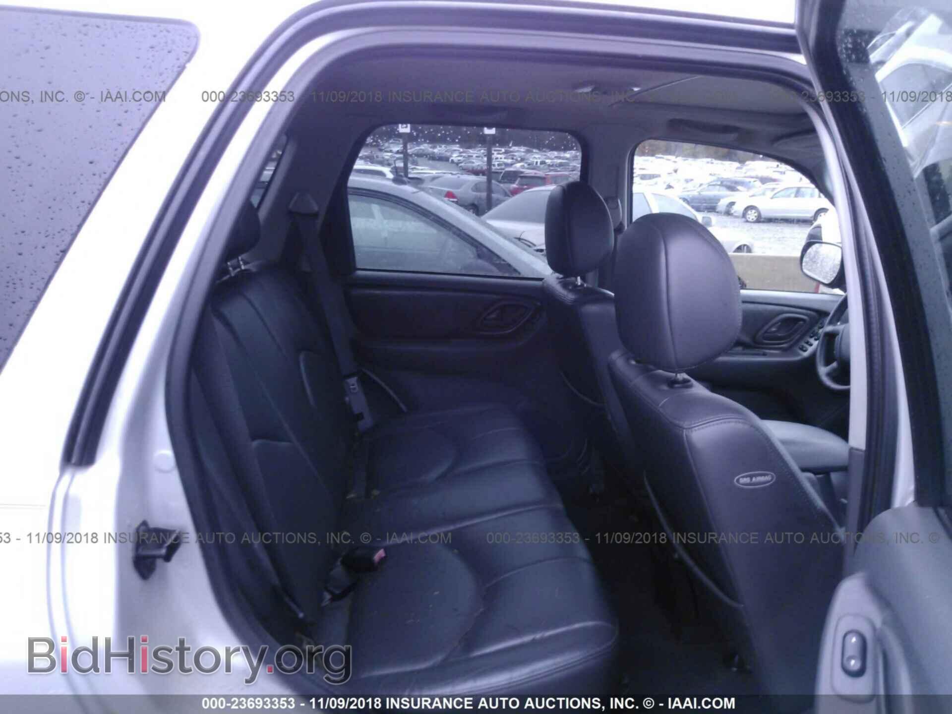 2003 MAZDA TRIBUTE - VIN: 4F2CZ06143KM41139 - Фото 8
