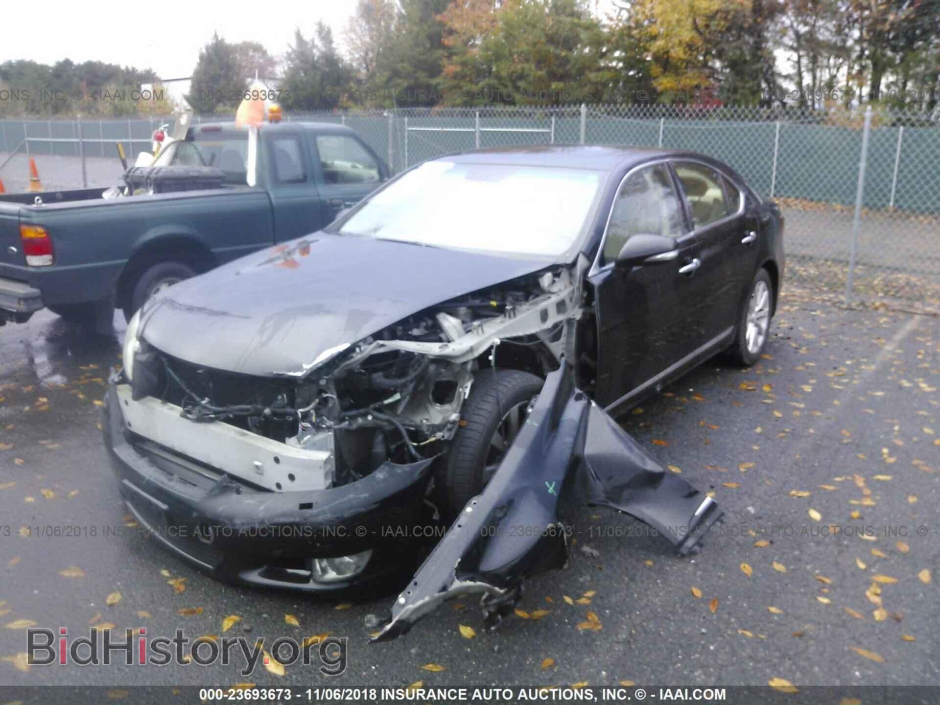 2012 LEXUS LS - VIN: JTHCL5EF1C5012971 - Фото 2