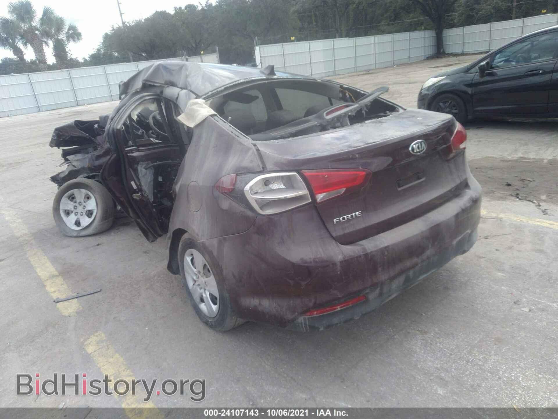 2017 KIA FORTE - VIN: 3KPFK4A72HE133501 - Фото 3