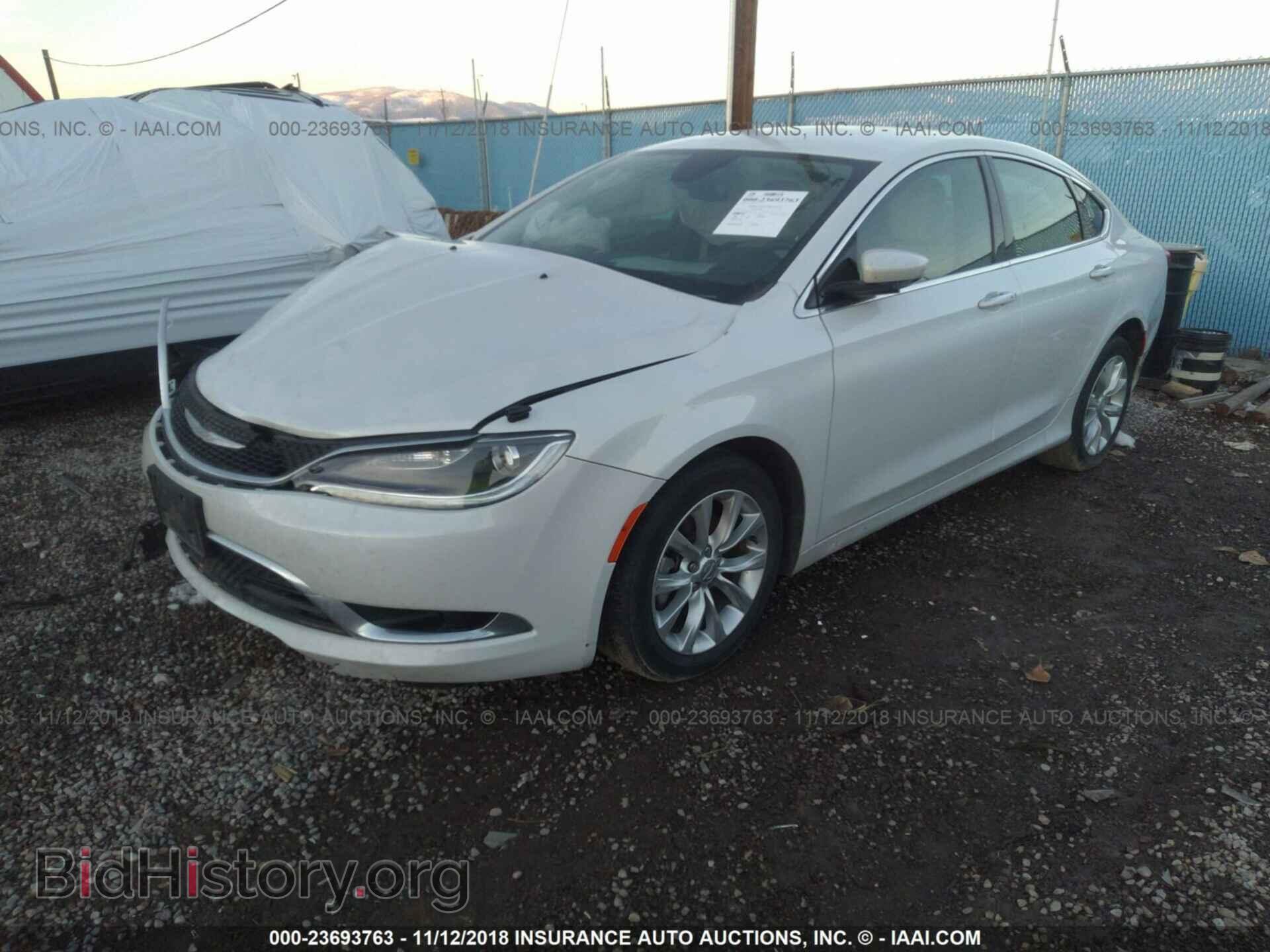 2015 CHRYSLER 200 - VIN: 1C3CCCCBXFN686258 - Photo 2