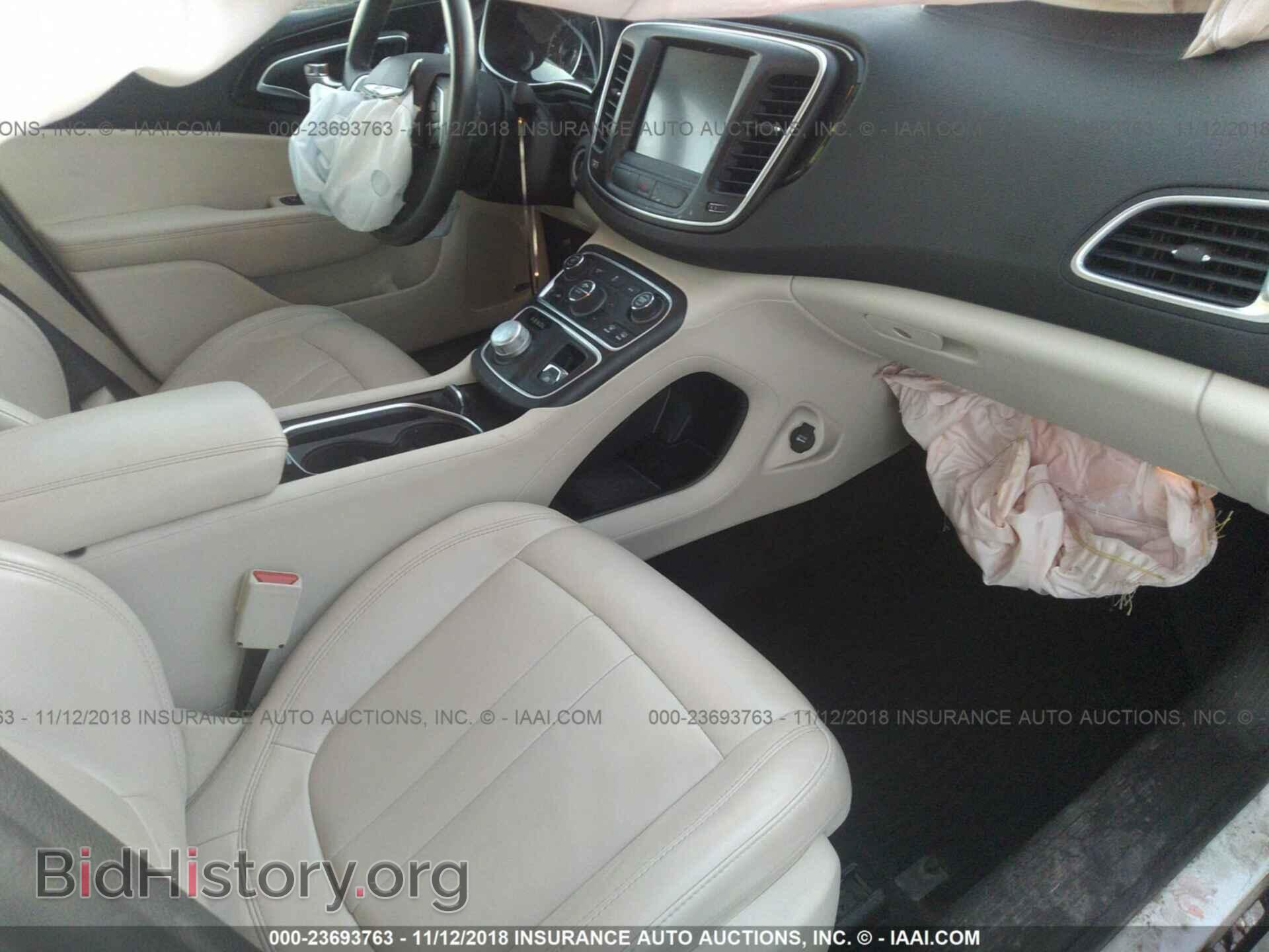 2015 CHRYSLER 200 - VIN: 1C3CCCCBXFN686258 - Photo 5