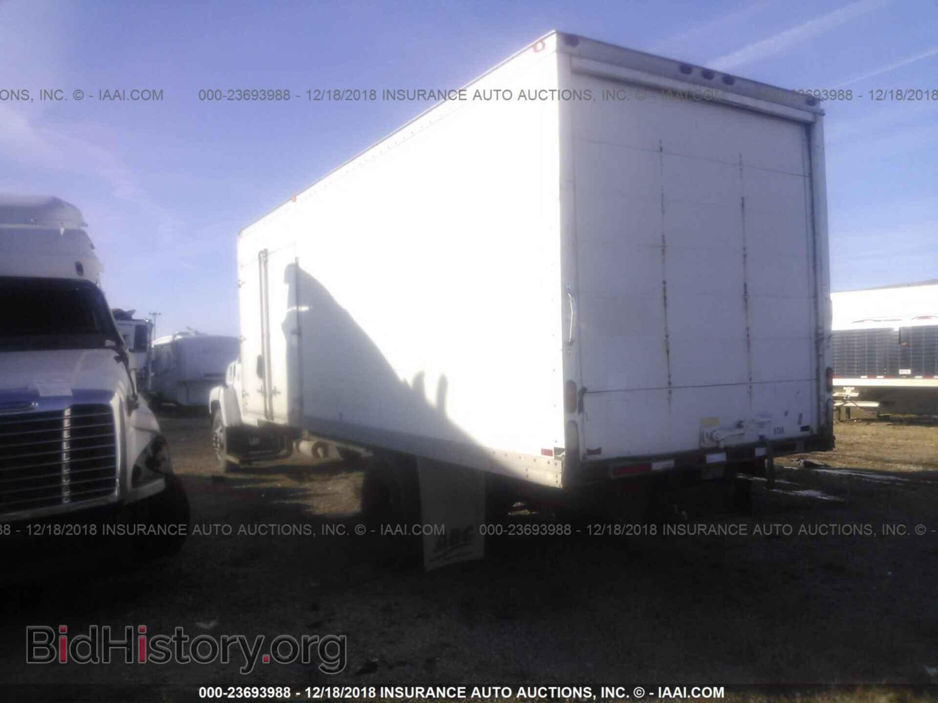 2004 GMC C7500 - VIN: 1GDJ7C1324F510343 - Фото 3