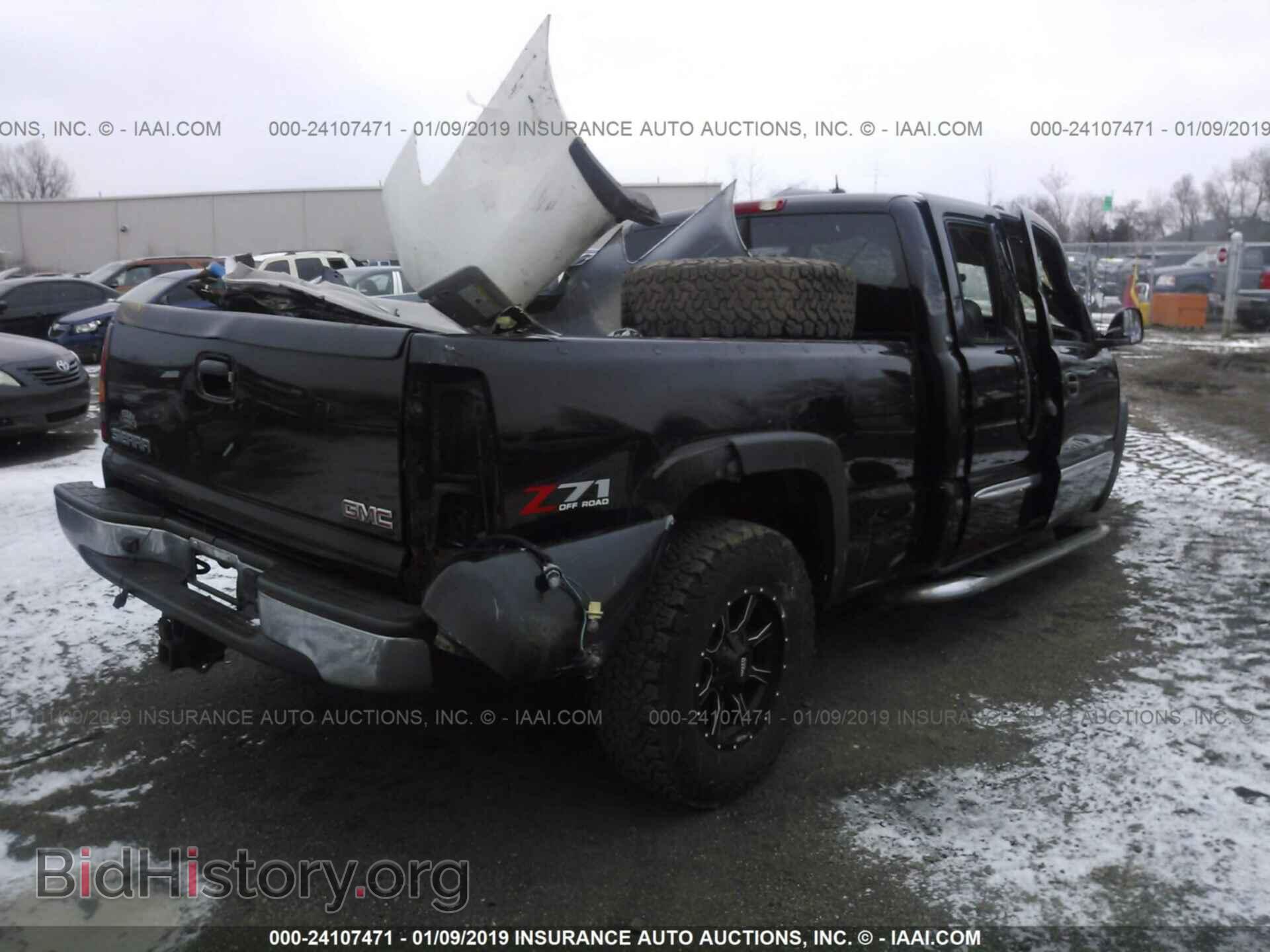 2005 GMC NEW SIERRA - VIN: 1GTEK19B45E167918 - Фото 4