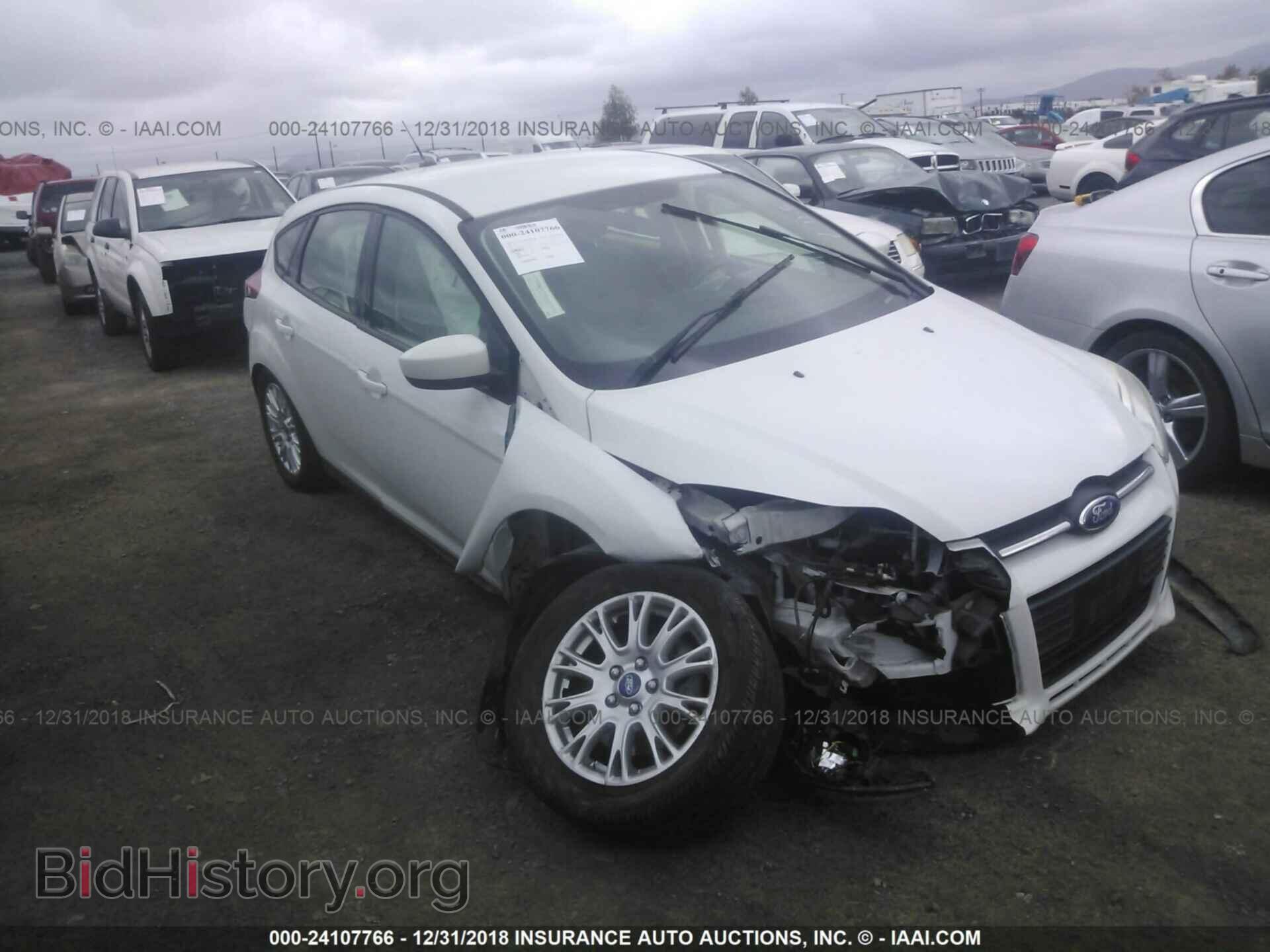 Photo 1FAHP3K25CL179532 - FORD FOCUS 2012