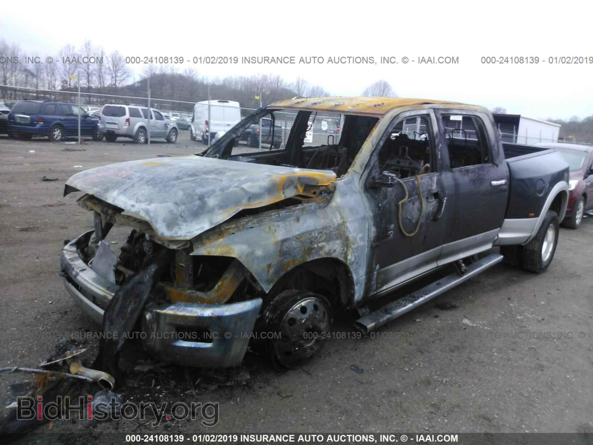 2014 RAM 3500 - VIN: 3C63RRML2EG260258 - Фото 2