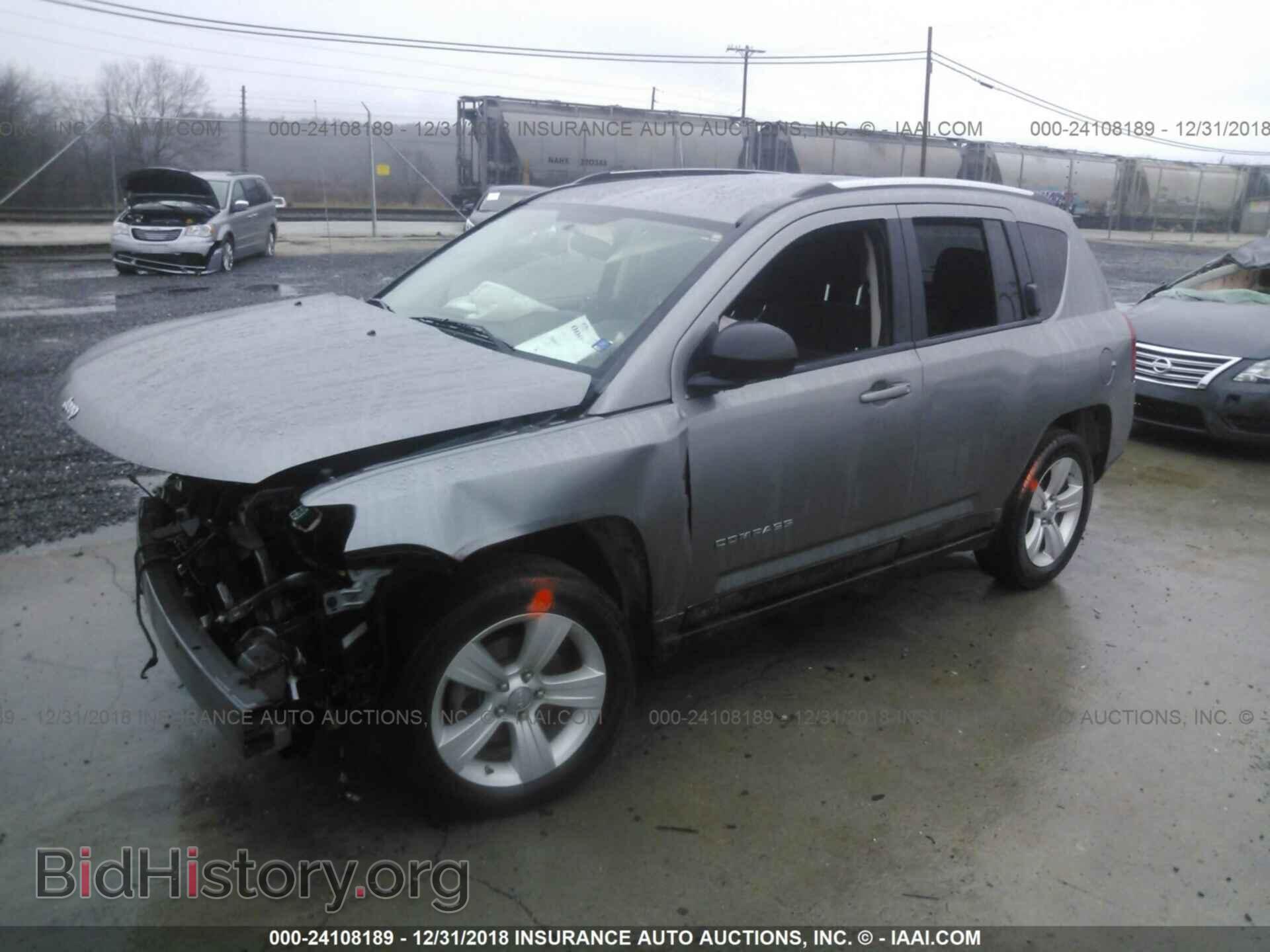 2012 JEEP COMPASS - VIN: 1C4NJCBA7CD504228 - Фото 2