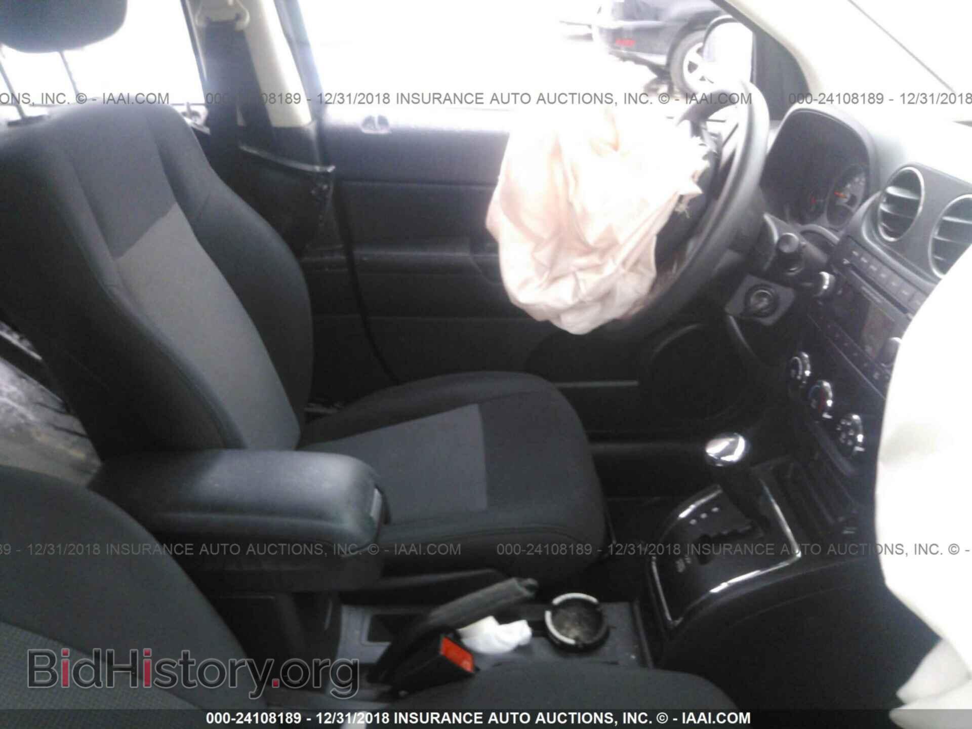 2012 JEEP COMPASS - VIN: 1C4NJCBA7CD504228 - Фото 5