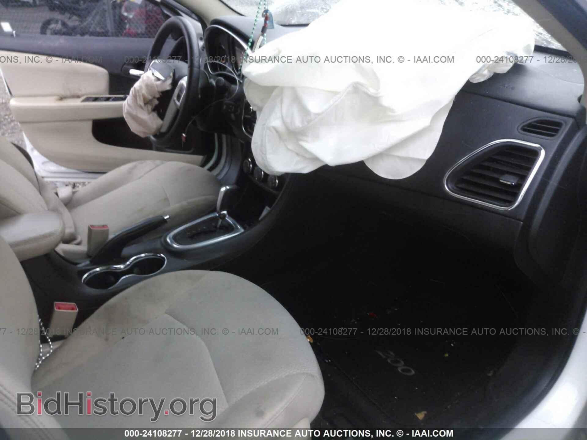 2013 CHRYSLER 200 - VIN: 1C3CCBBB0DN538824 - Фото 5