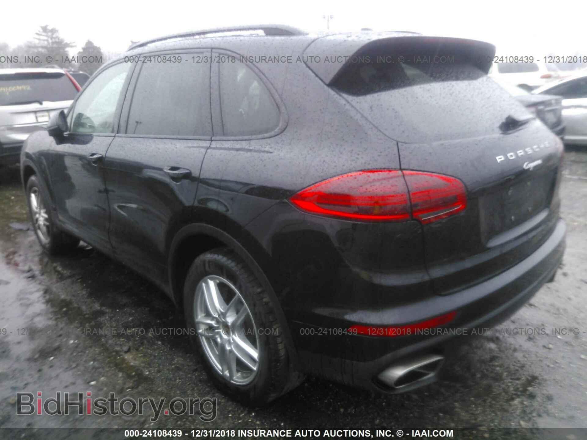 2016 PORSCHE CAYENNE - VIN: WP1AA2A26GLA03795 - Фото 3