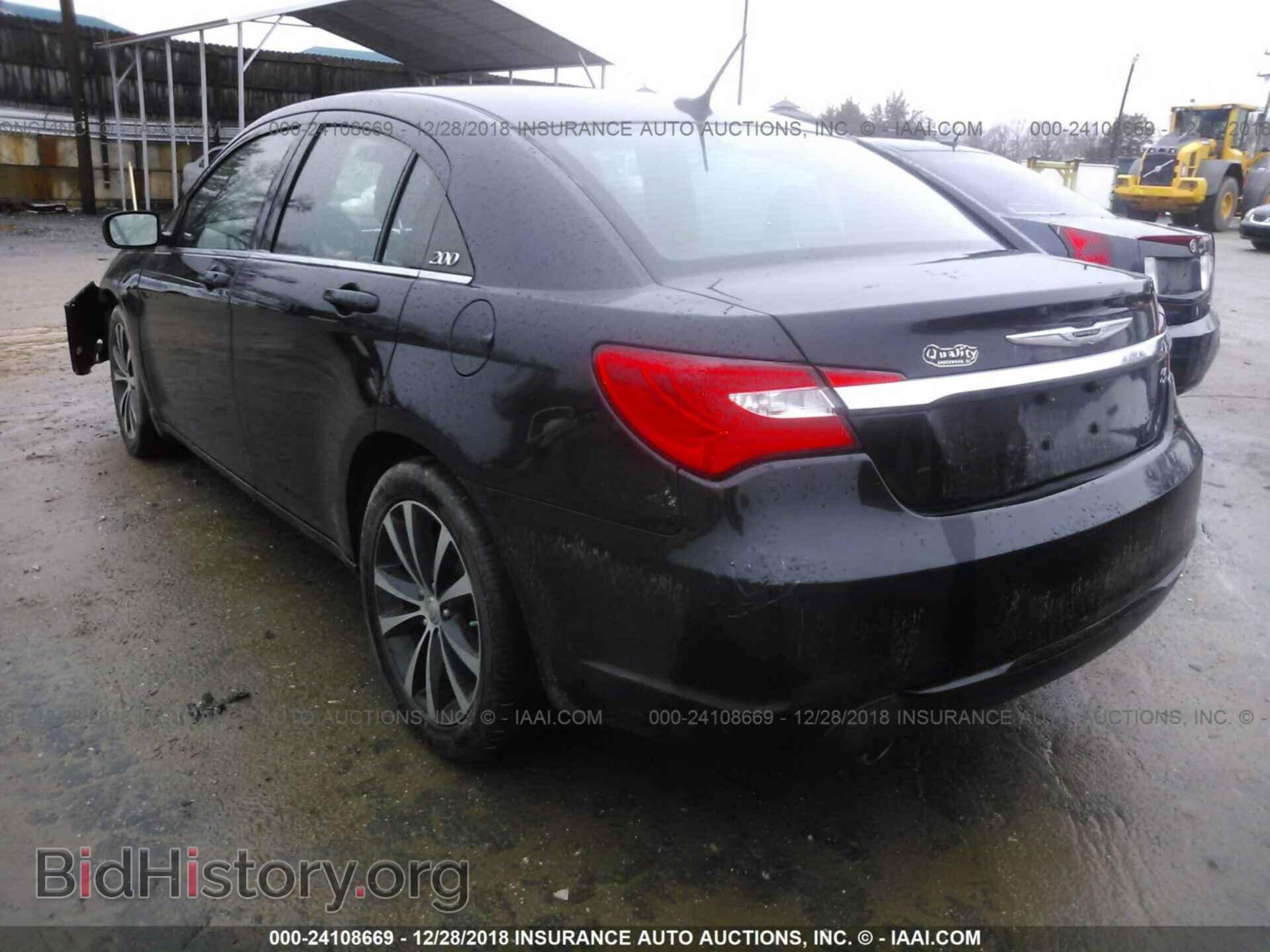 2014 CHRYSLER 200 - VIN: 1C3CCBBG2EN151978 - Photo 3