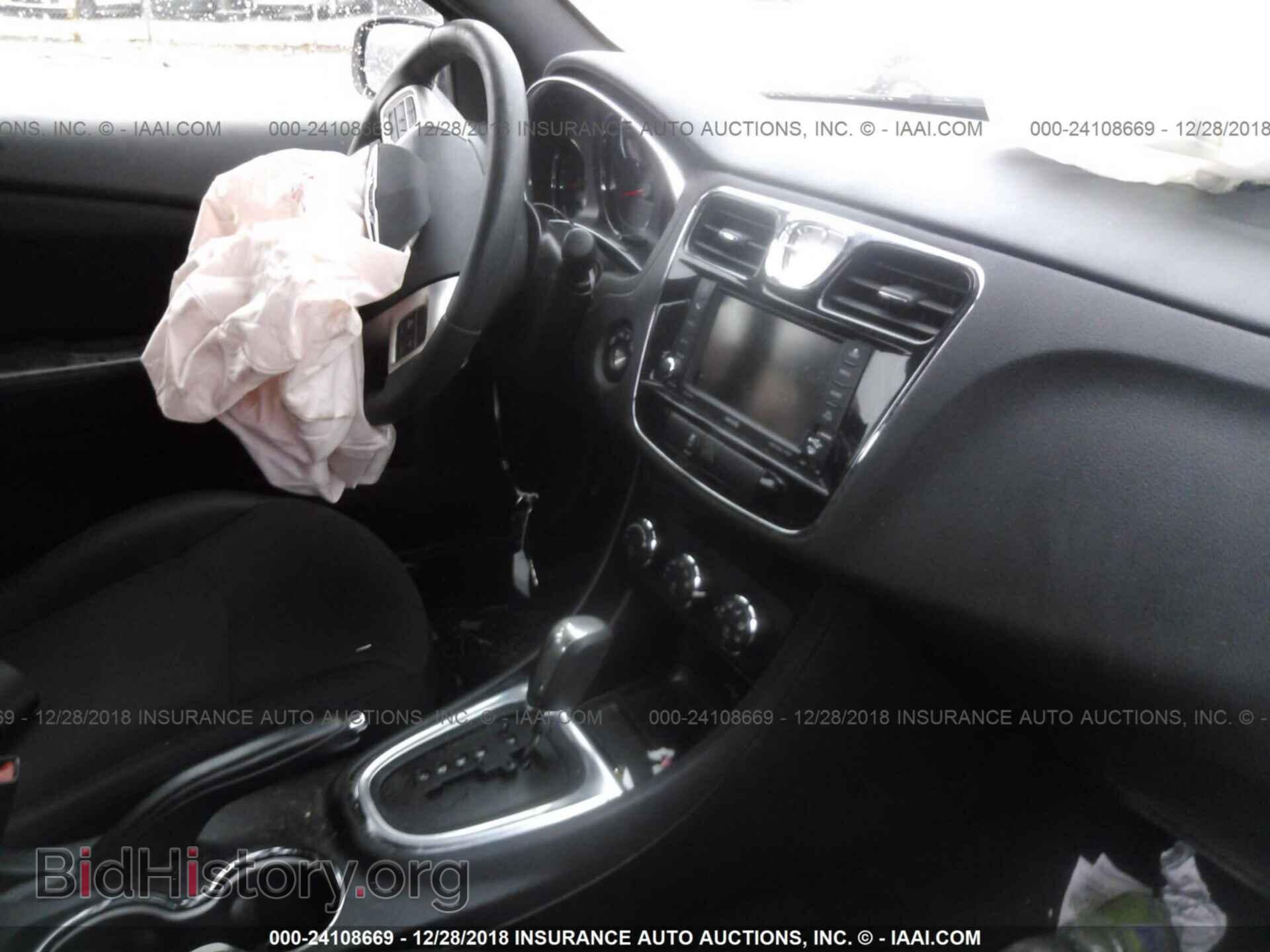 2014 CHRYSLER 200 - VIN: 1C3CCBBG2EN151978 - Photo 5