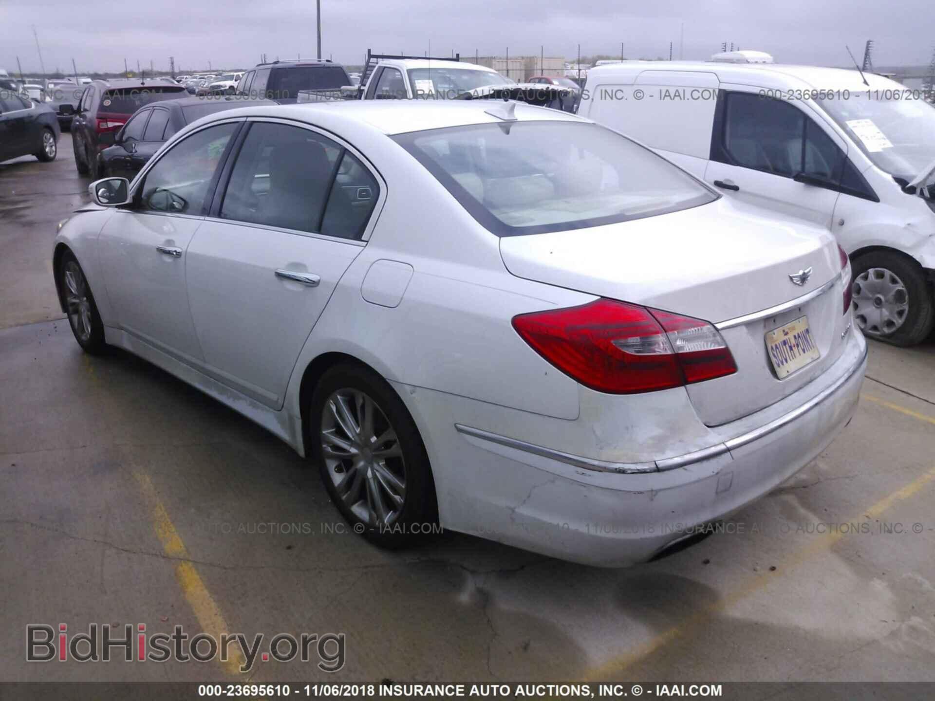 2012 HYUNDAI GENESIS - VIN: KMHGC4DD0CU197139 - Фото 3