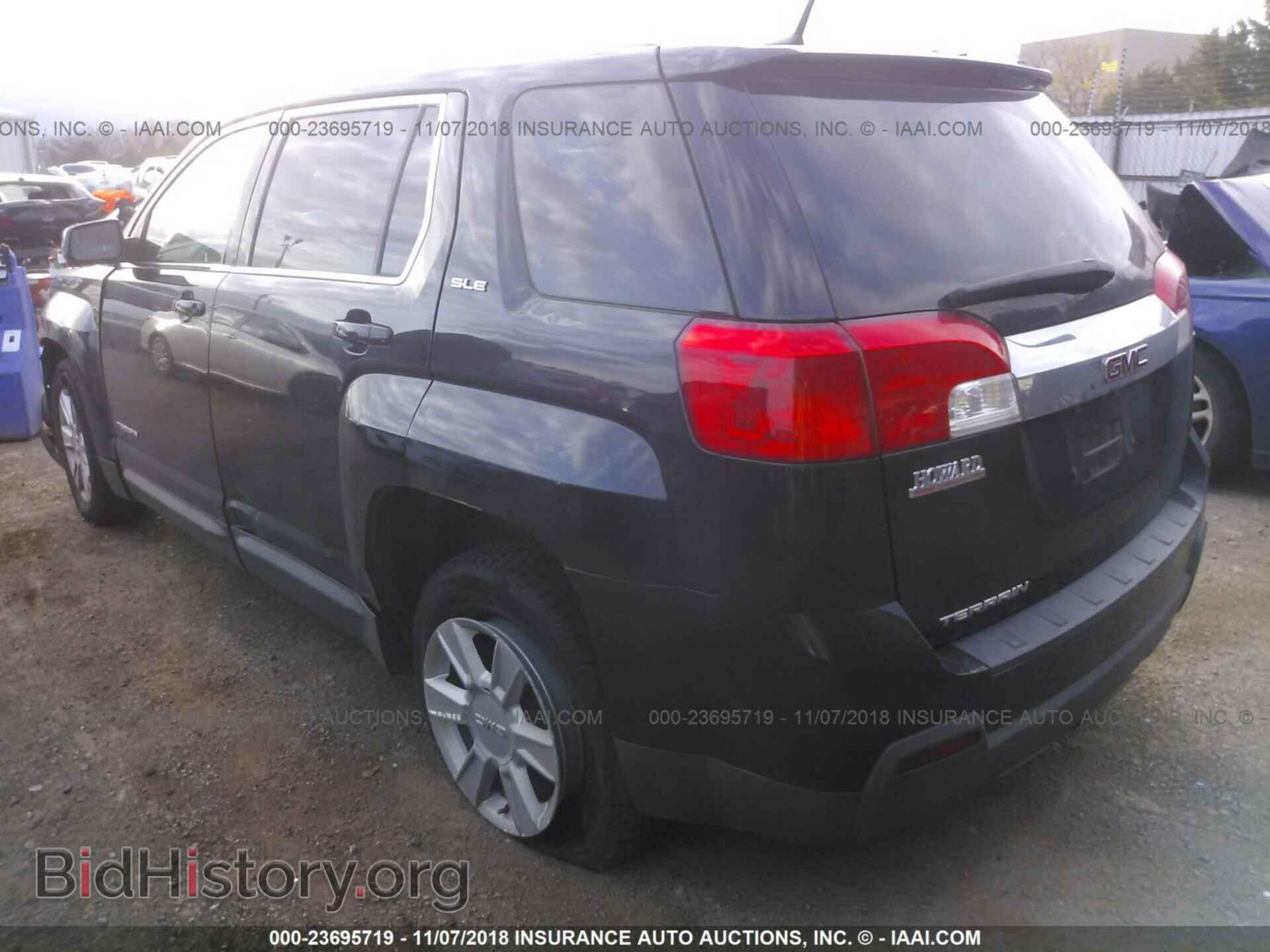 2010 GMC TERRAIN - VIN: 2CTALBEW3A6360560 - Photo 3