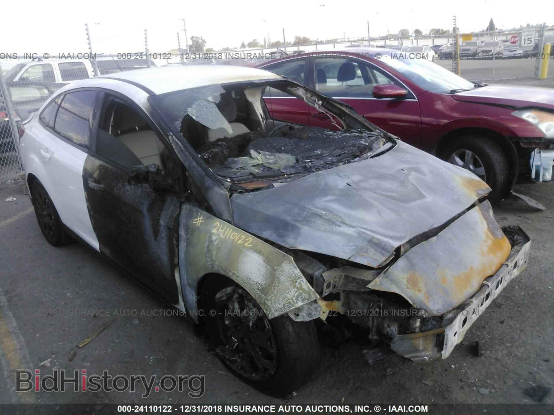 Фотография 1FAHP3F23CL405352 - FORD FOCUS 2012