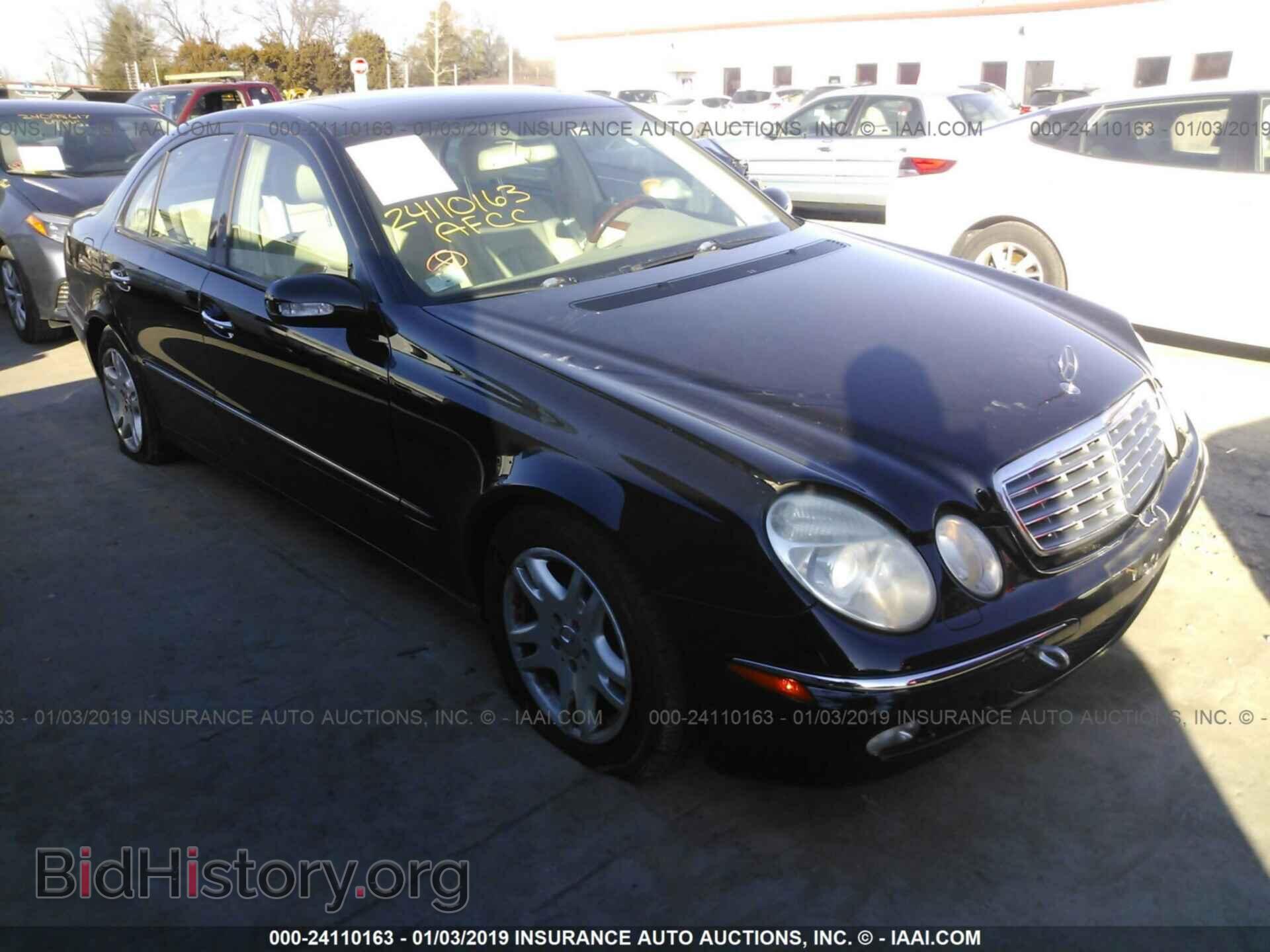 Photo WDBUF65JX4A451777 - MERCEDES-BENZ E 2004