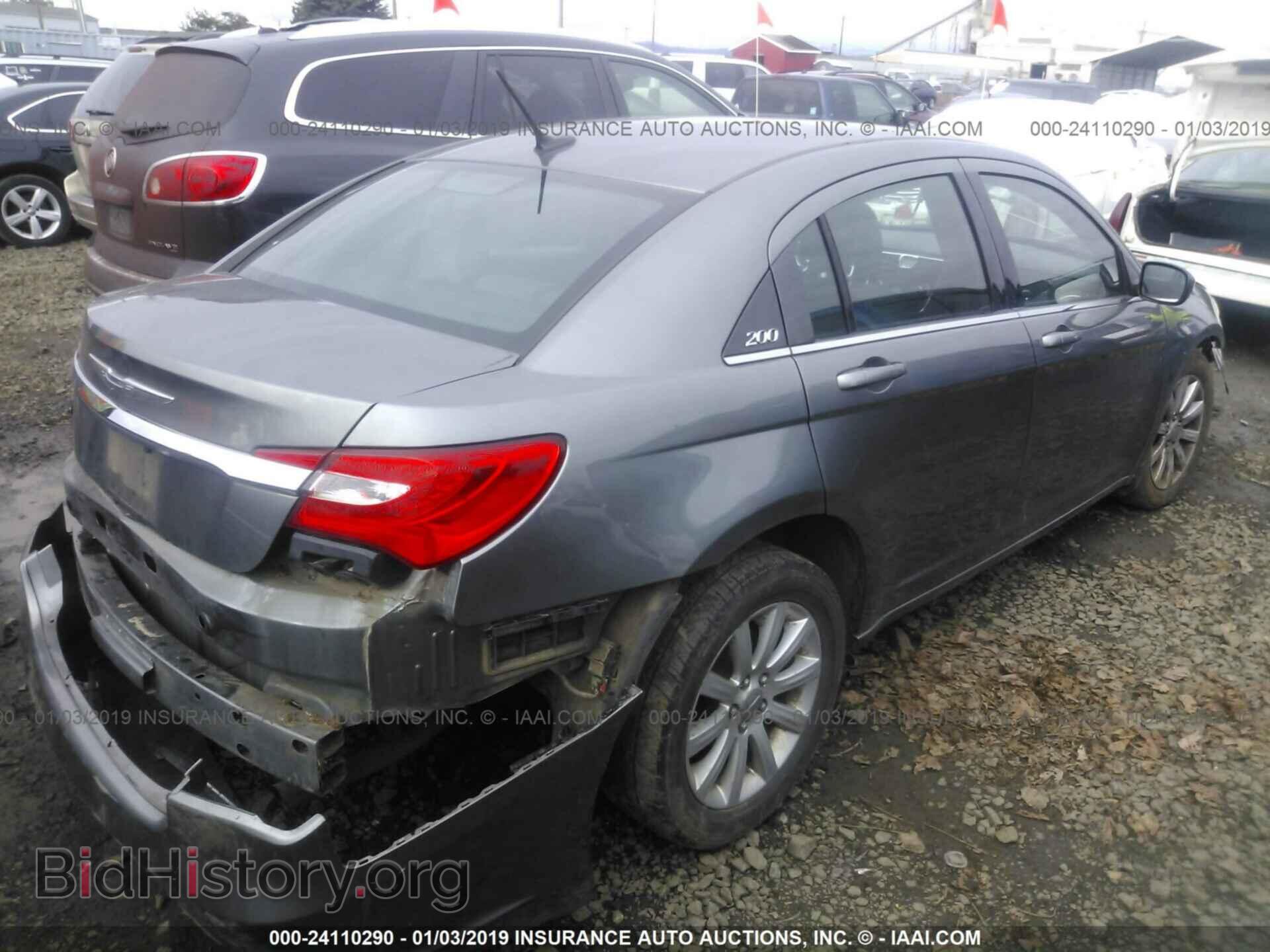 2012 CHRYSLER 200 - VIN: 1C3CCBBB2CN181063 - Фото 4