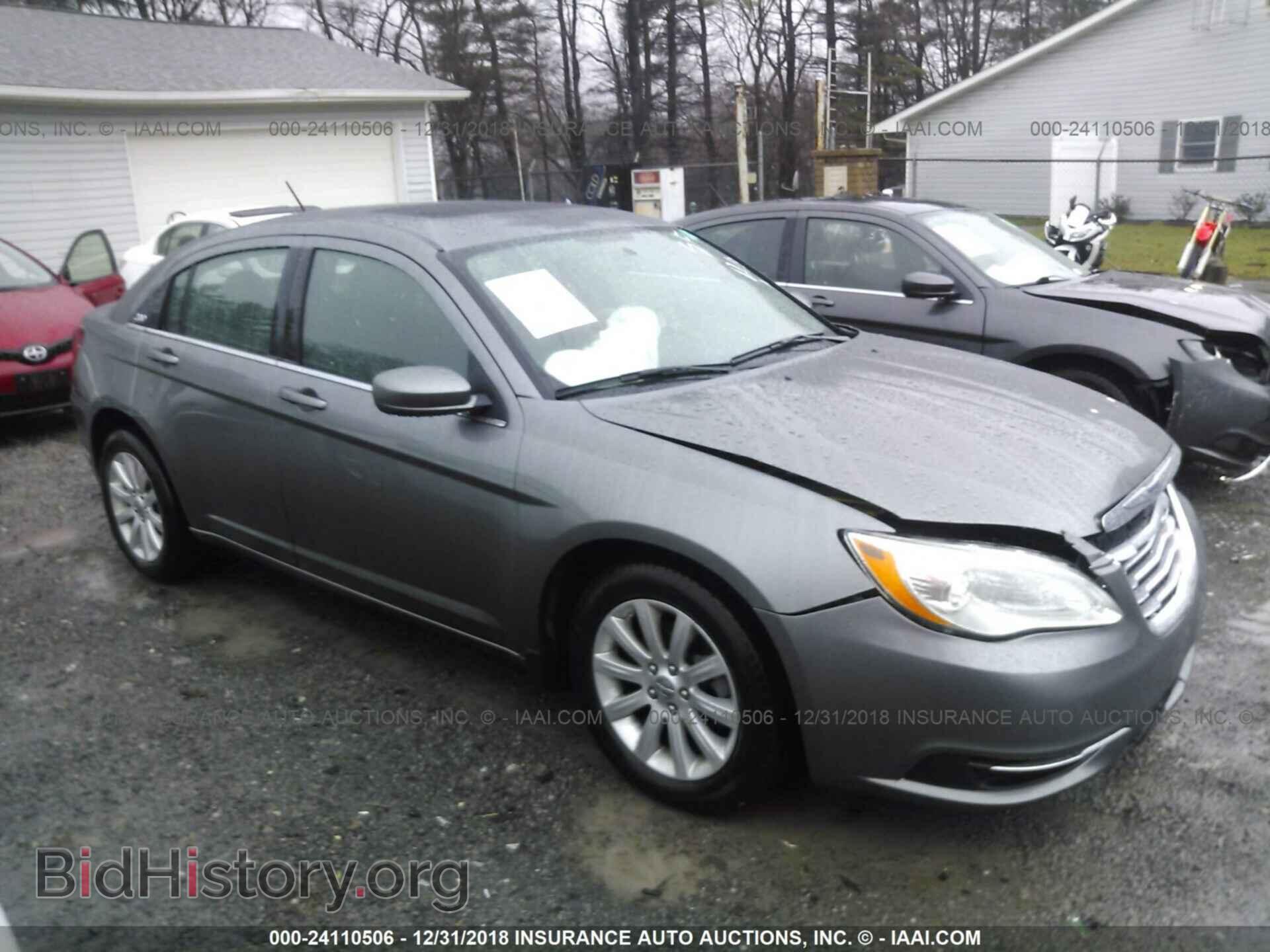 Фотография 1C3CCBBG2CN106830 - CHRYSLER 200 2012