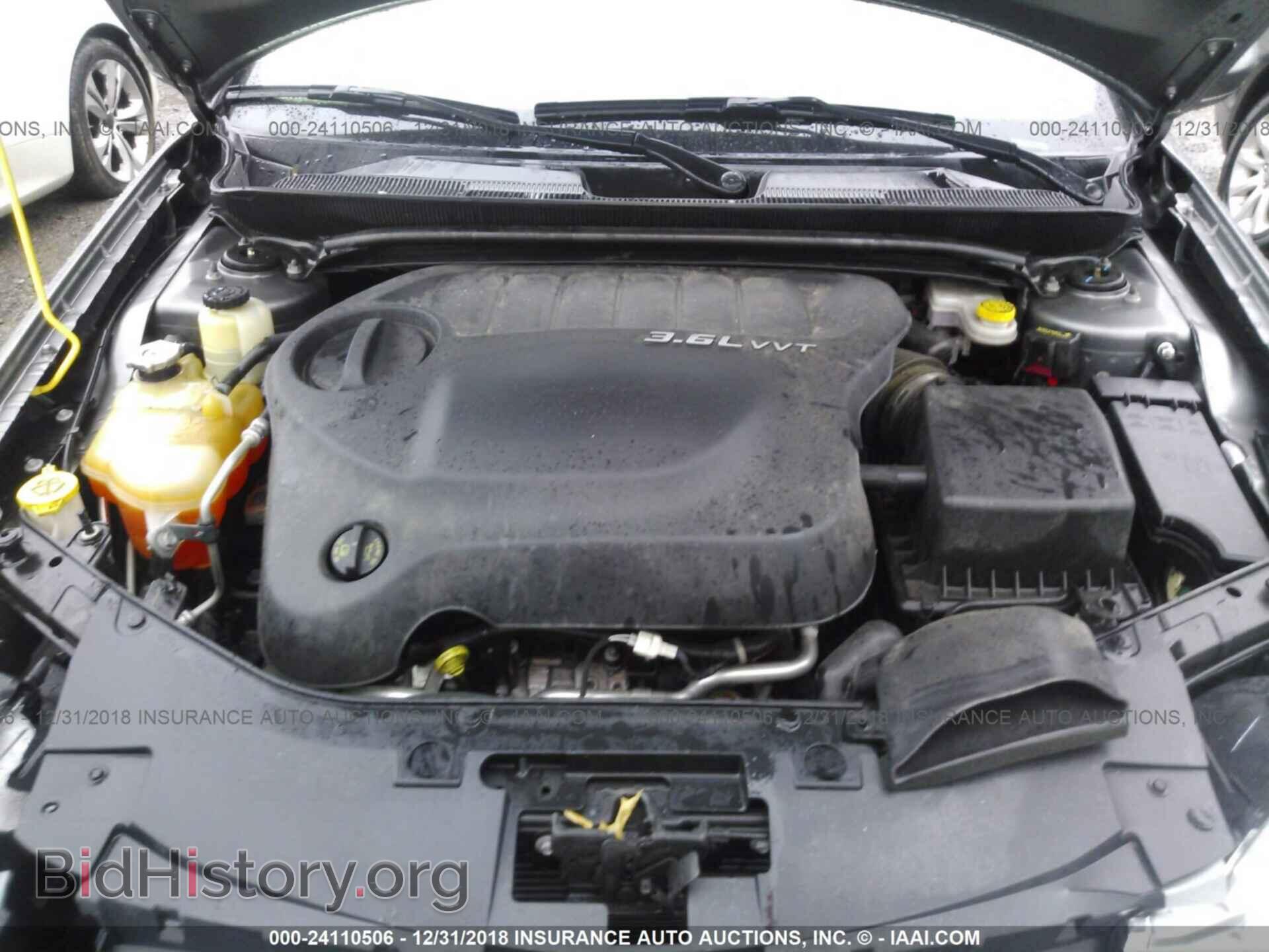 2012 CHRYSLER 200 - VIN: 1C3CCBBG2CN106830 - Фото 10