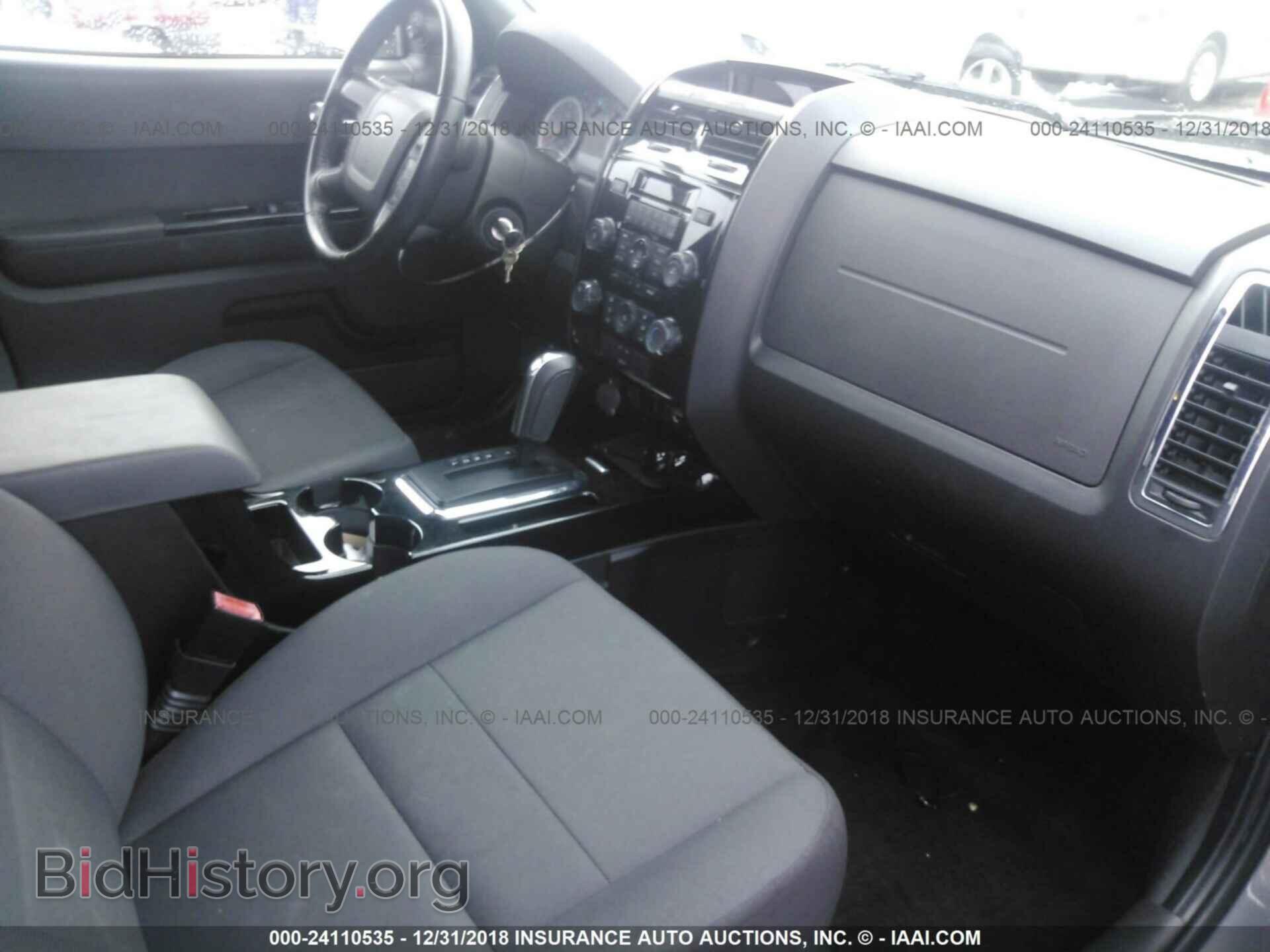 2011 FORD ESCAPE - VIN: 1FMCU0DG4BKA60679 - Photo 5