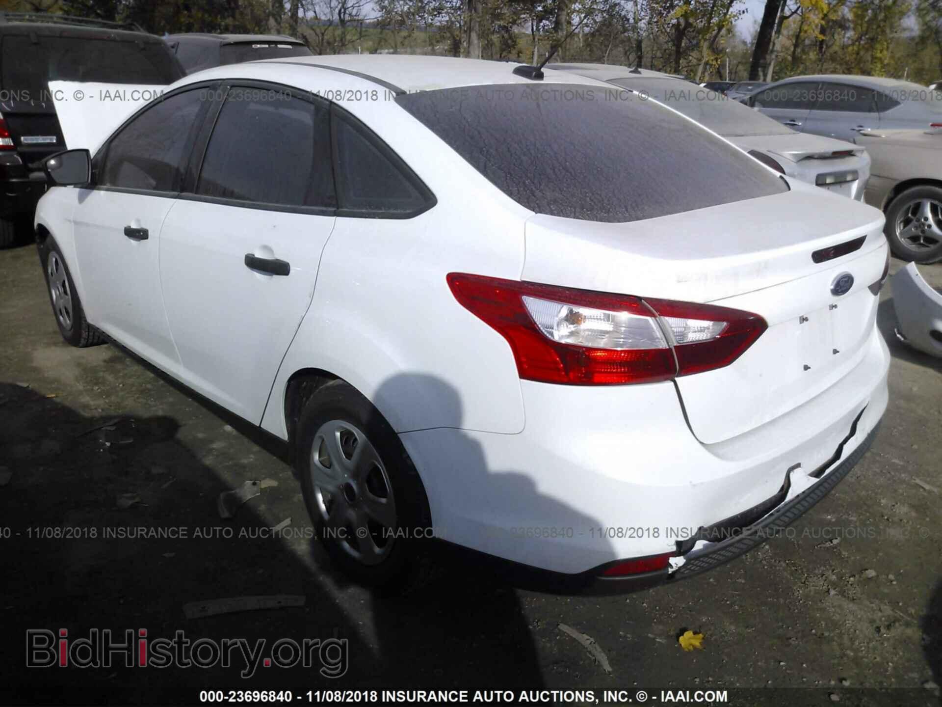 2013 FORD FOCUS - VIN: 1FADP3E24DL318447 - Фото 3