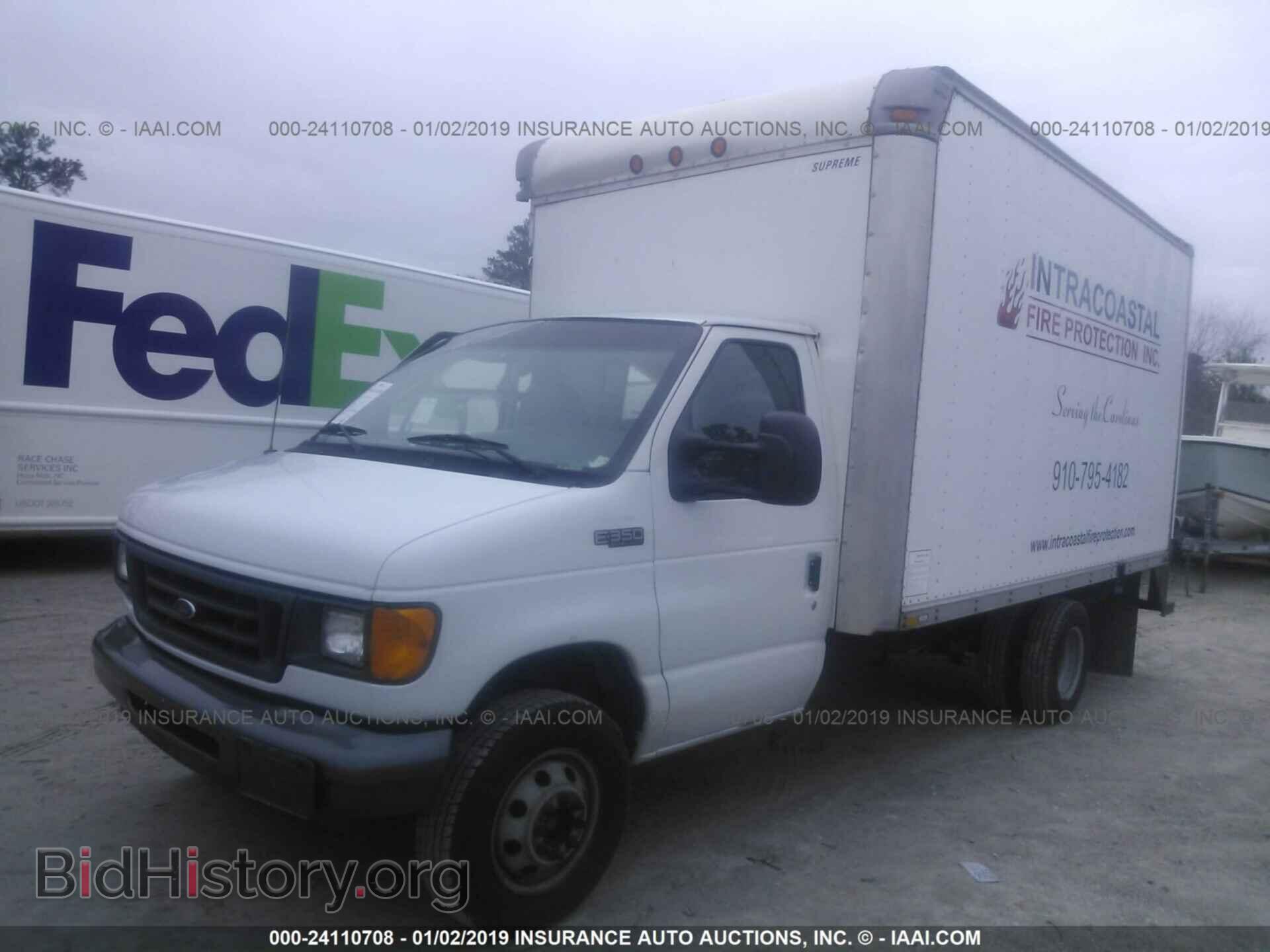 2004 FORD ECONOLINE - VIN: 1FDWE35L54HA03608 - Фото 2