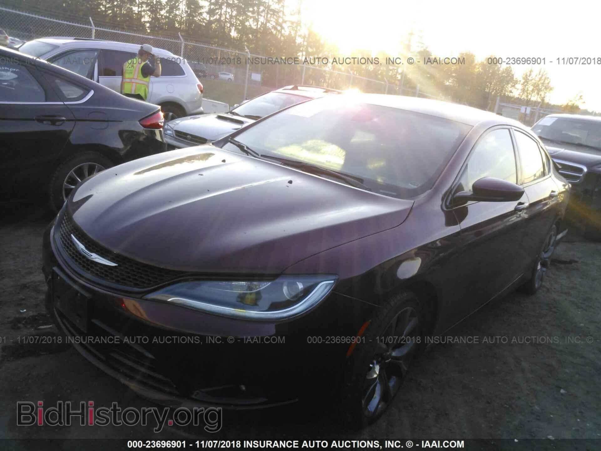 2015 CHRYSLER 200 - VIN: 1C3CCCDG5FN656773 - Фото 2