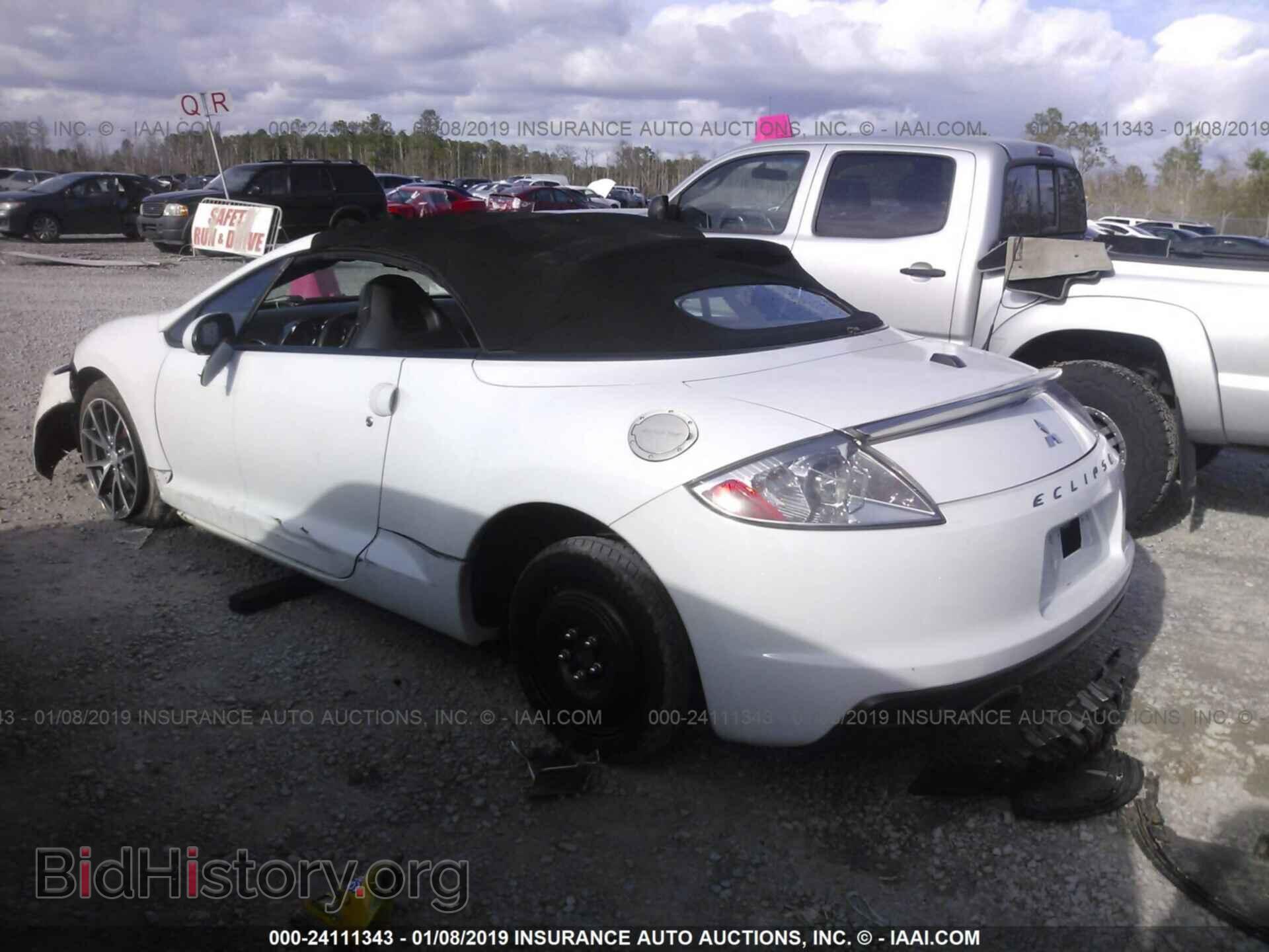 2011 MITSUBISHI ECLIPSE - VIN: 4A37L5EF9BE005636 - Photo 3