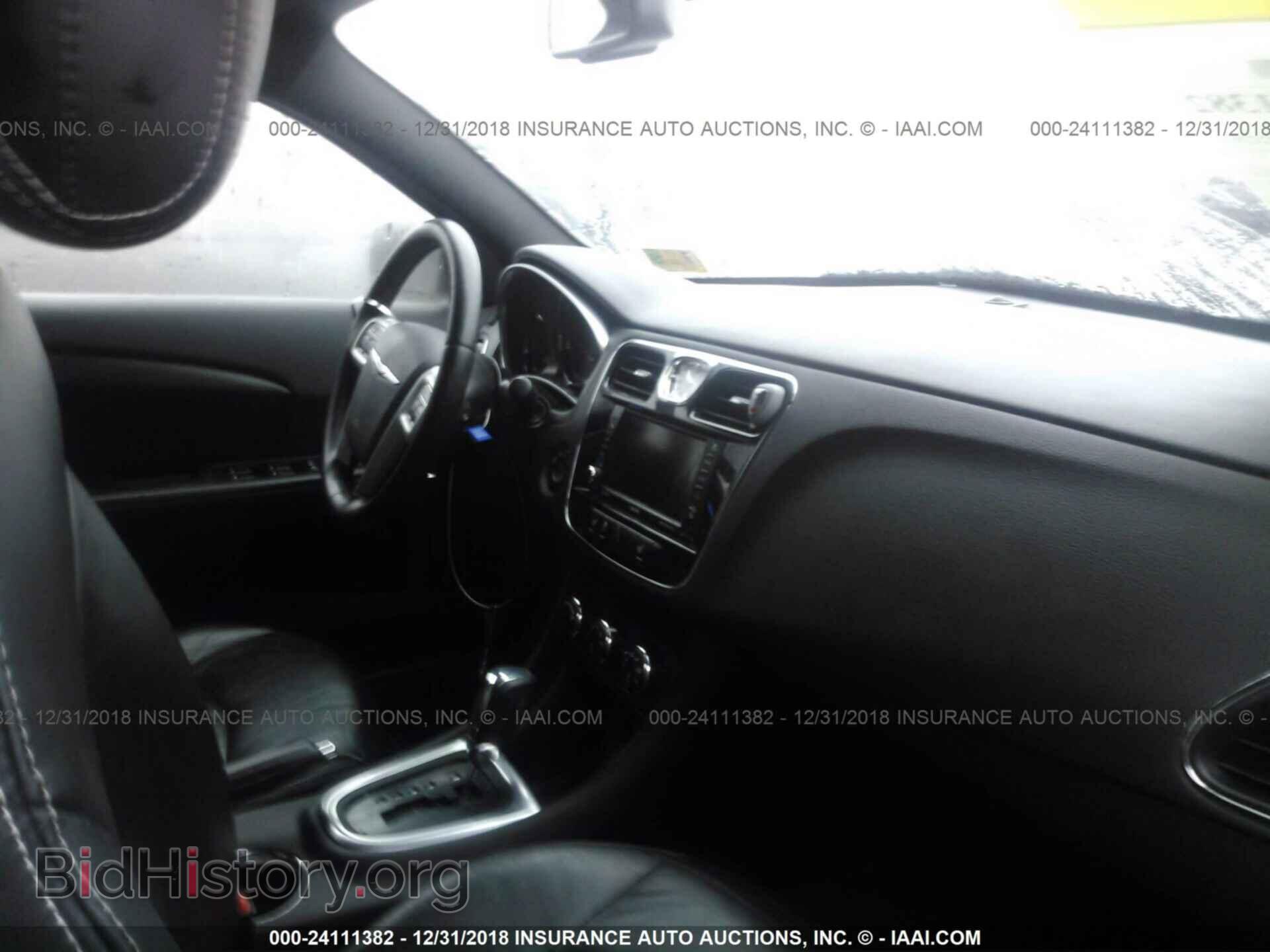 2012 CHRYSLER 200 - VIN: 1C3CCBCB9CN257859 - Photo 5