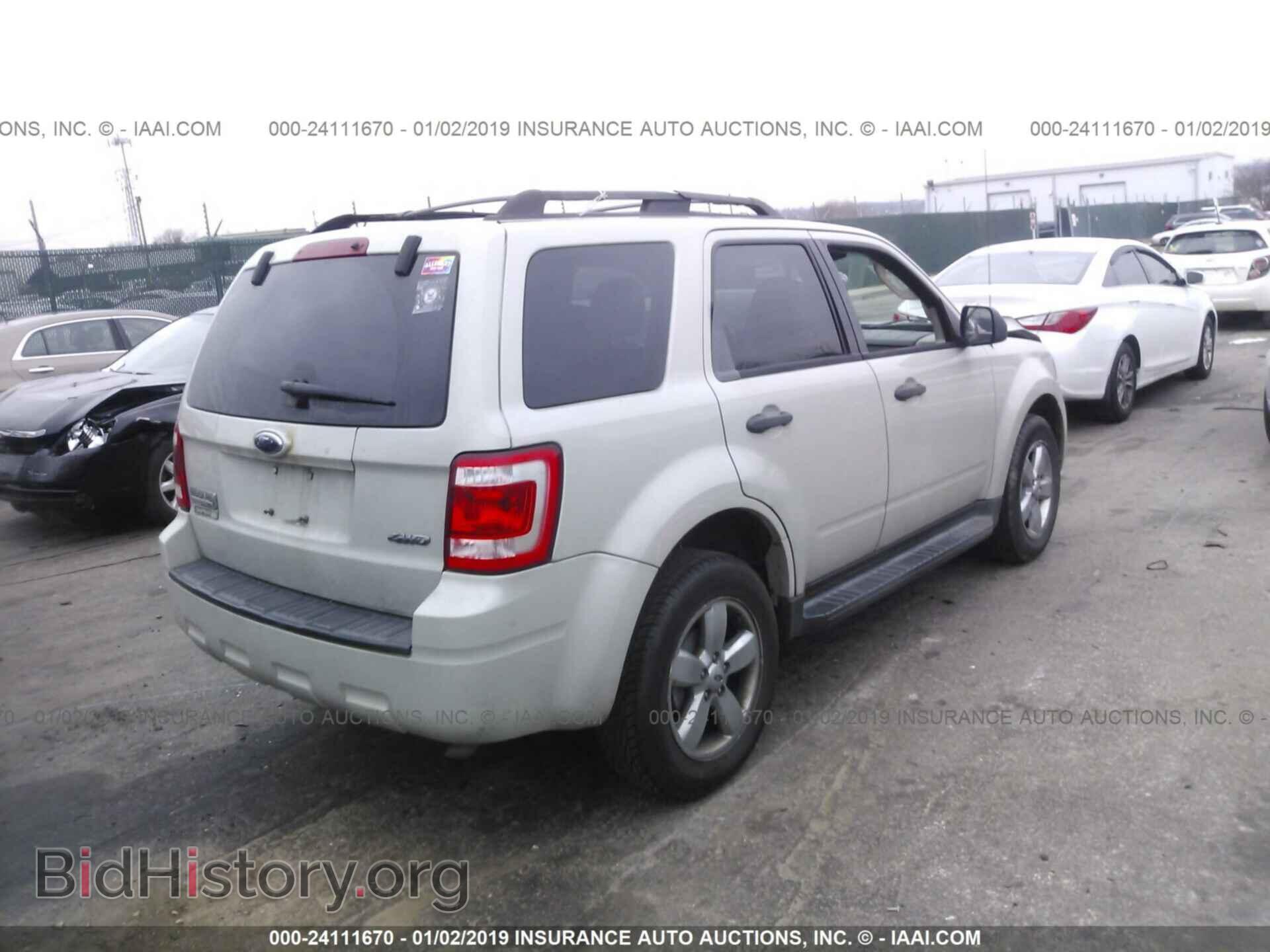 2009 FORD ESCAPE - VIN: 1FMCU93769KA93473 - Photo 4