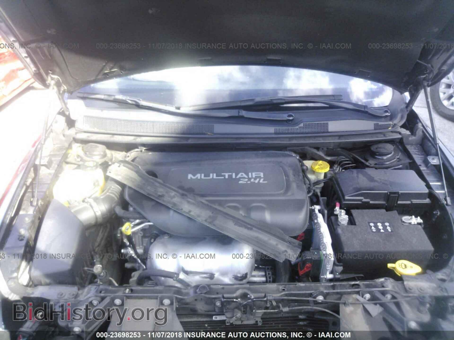 2015 CHRYSLER 200 - VIN: 1C3CCCAB2FN695443 - Photo 10