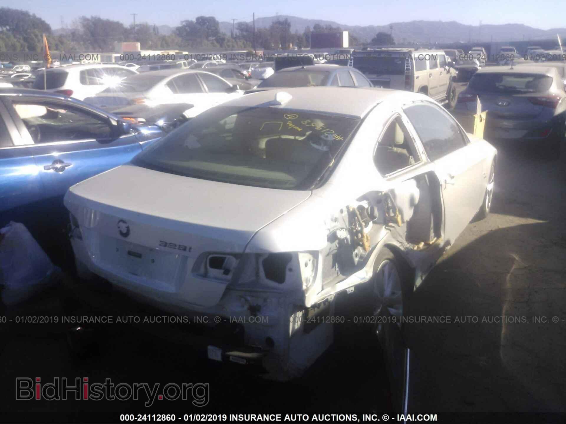2012 BMW 328 - VIN: WBAKF5C58CE657192 - Фото 4