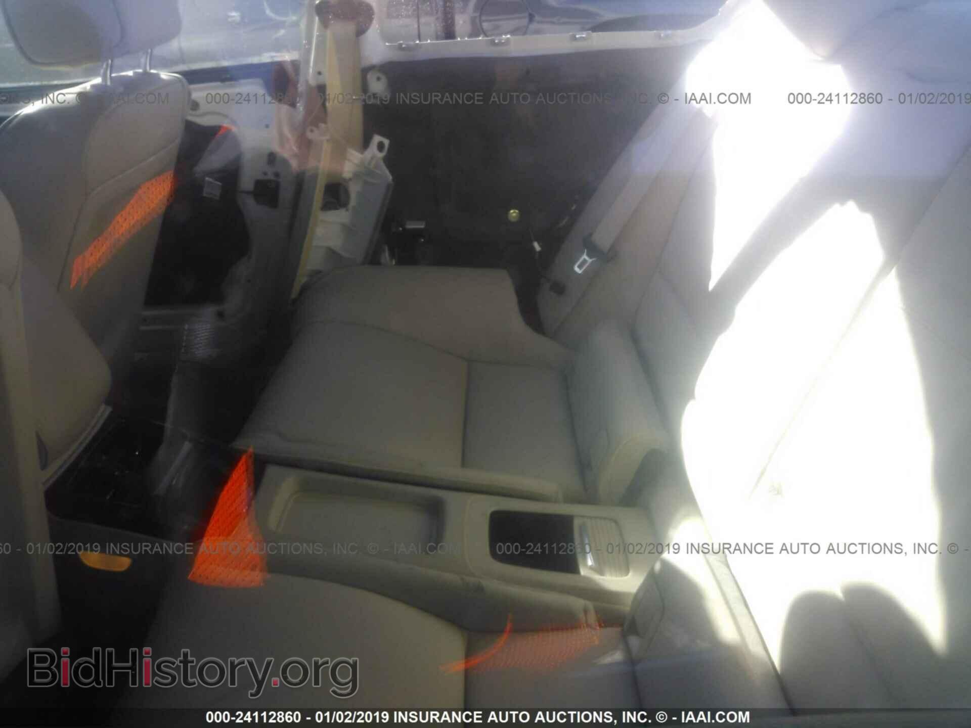 2012 BMW 328 - VIN: WBAKF5C58CE657192 - Фото 8