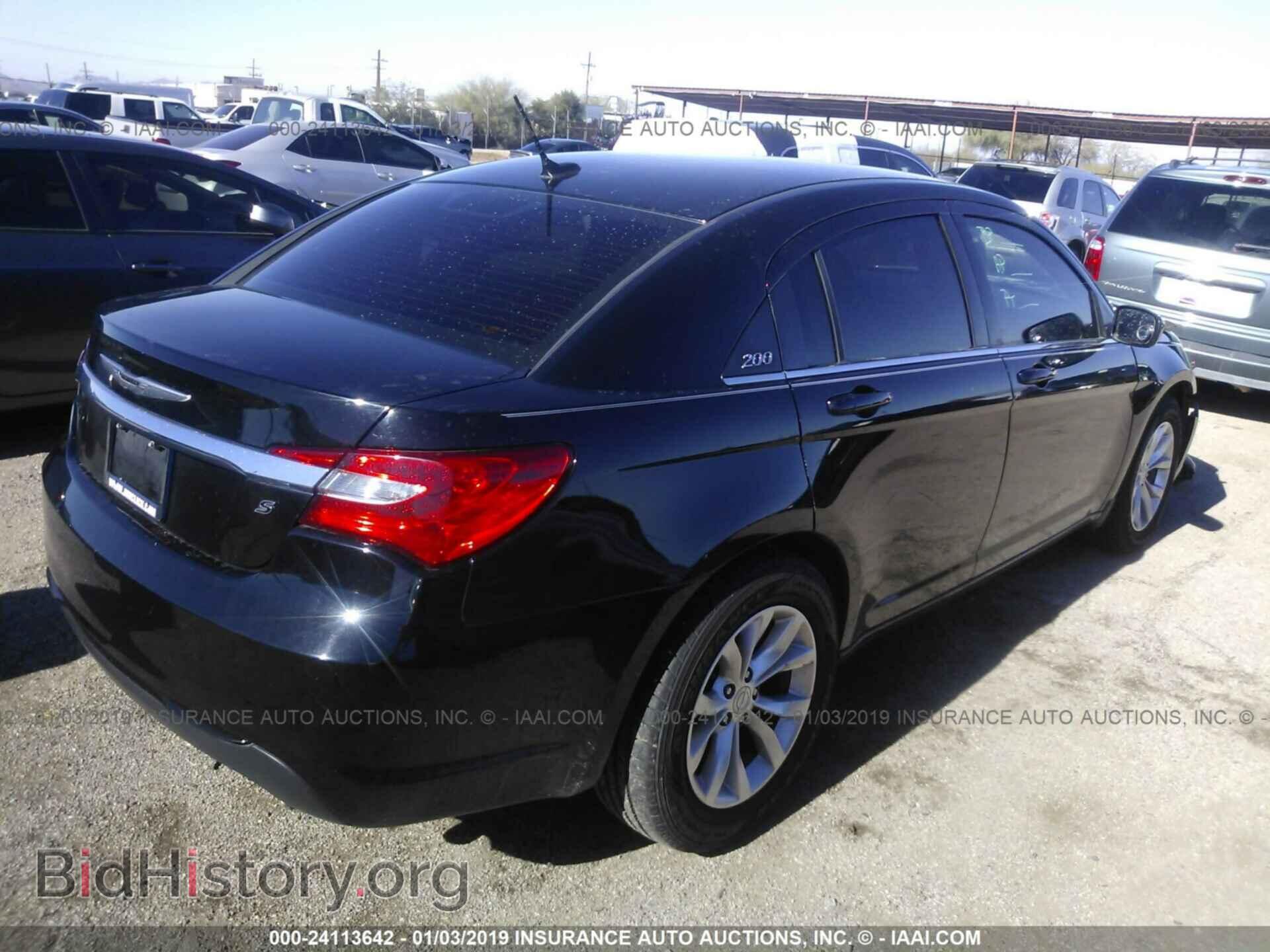 2013 CHRYSLER 200 - VIN: 1C3CCBBG8DN745585 - Photo 4