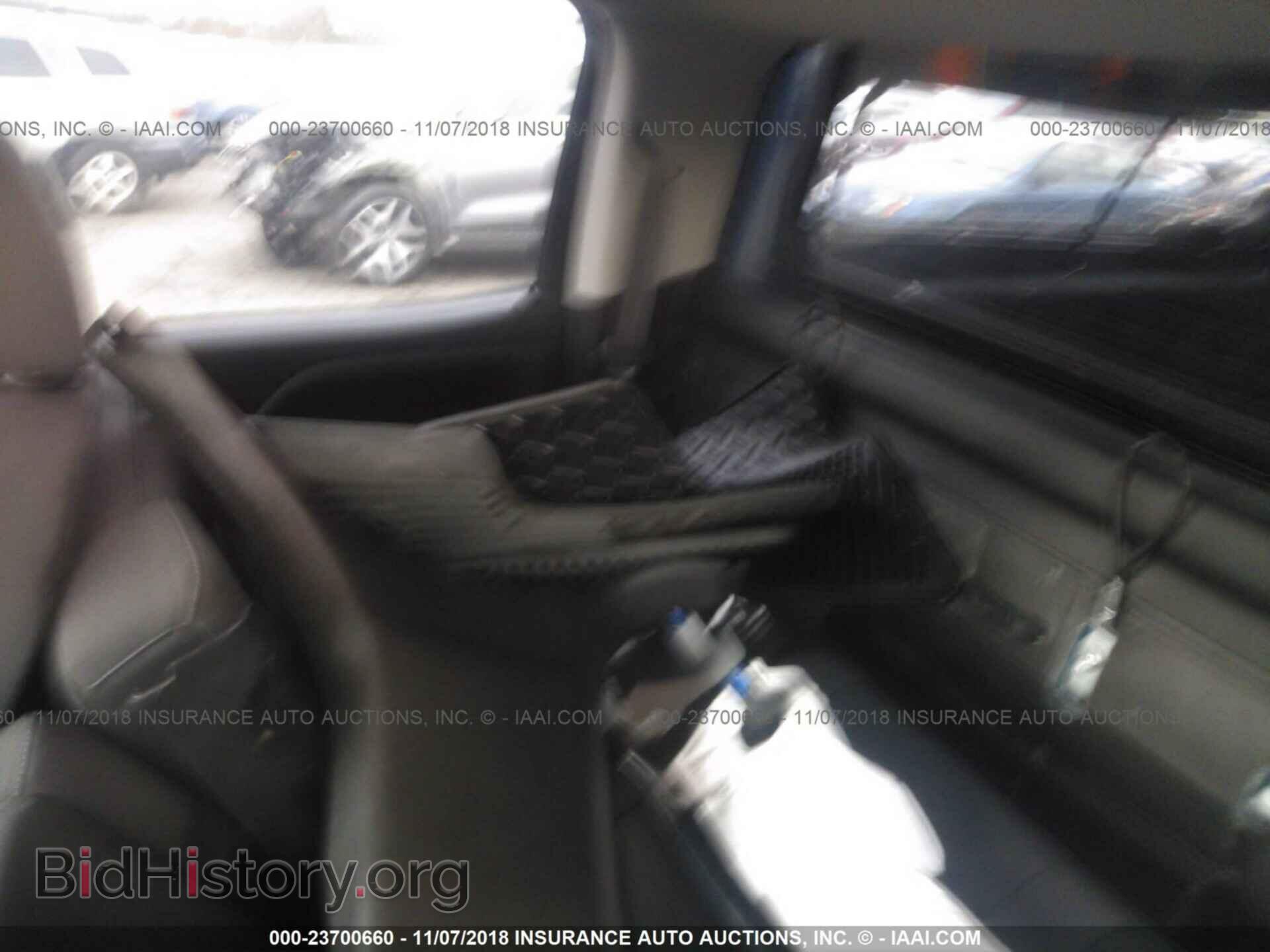 2017 CHEVROLET SILVERADO - VIN: 3GCUKRECXHG499044 - Фото 8
