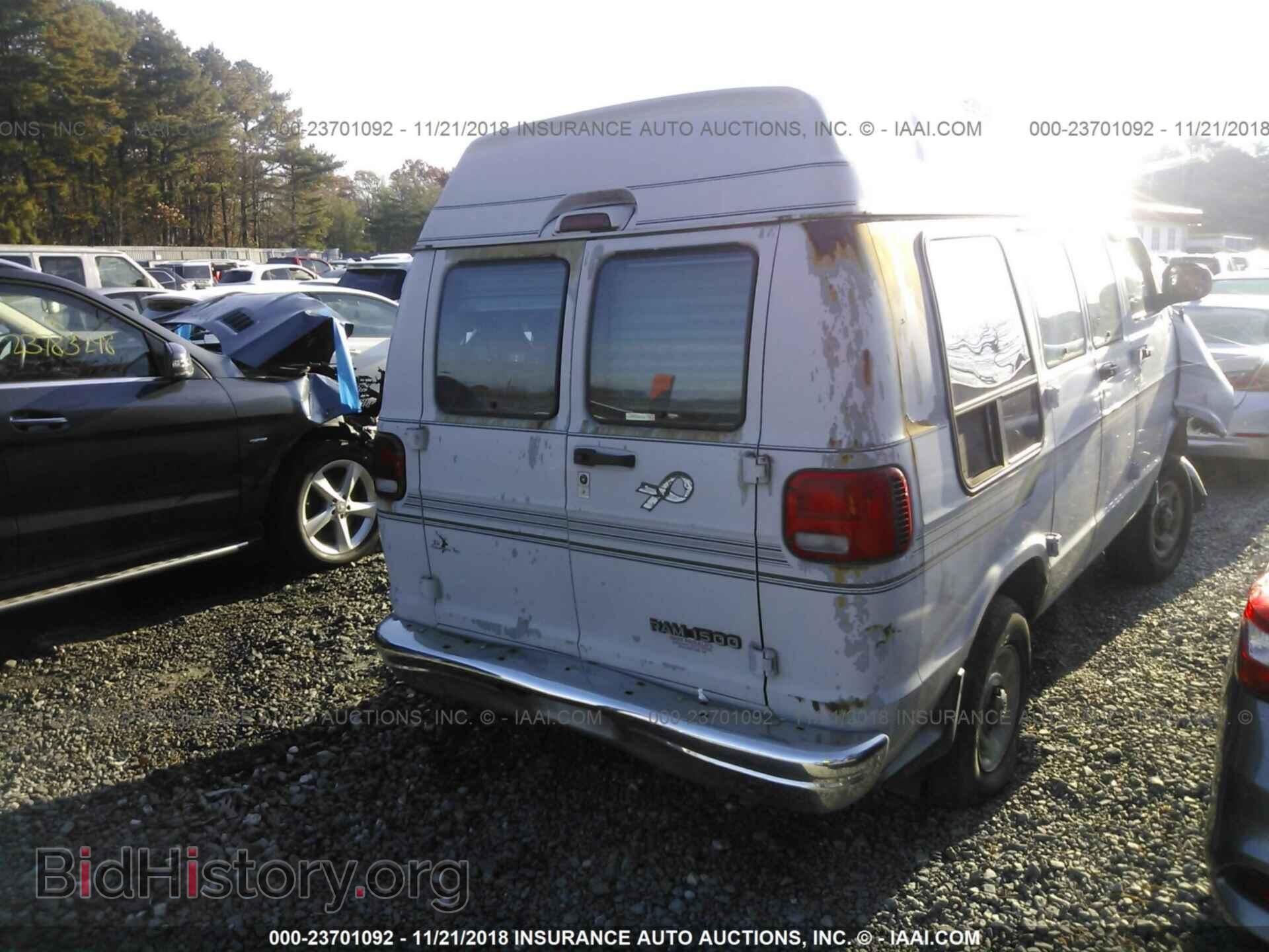 2000 DODGE RAM VAN - VIN: 2B6HB11X4YK131526 - Фото 4