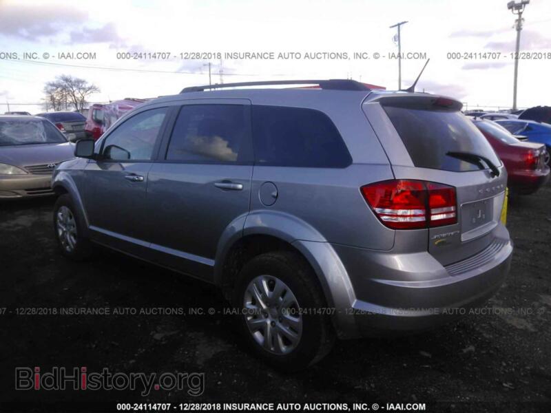 2018 Dodge JOURNEY (VIN 3C4PDCAB2JT248579) — фото 3 из 10