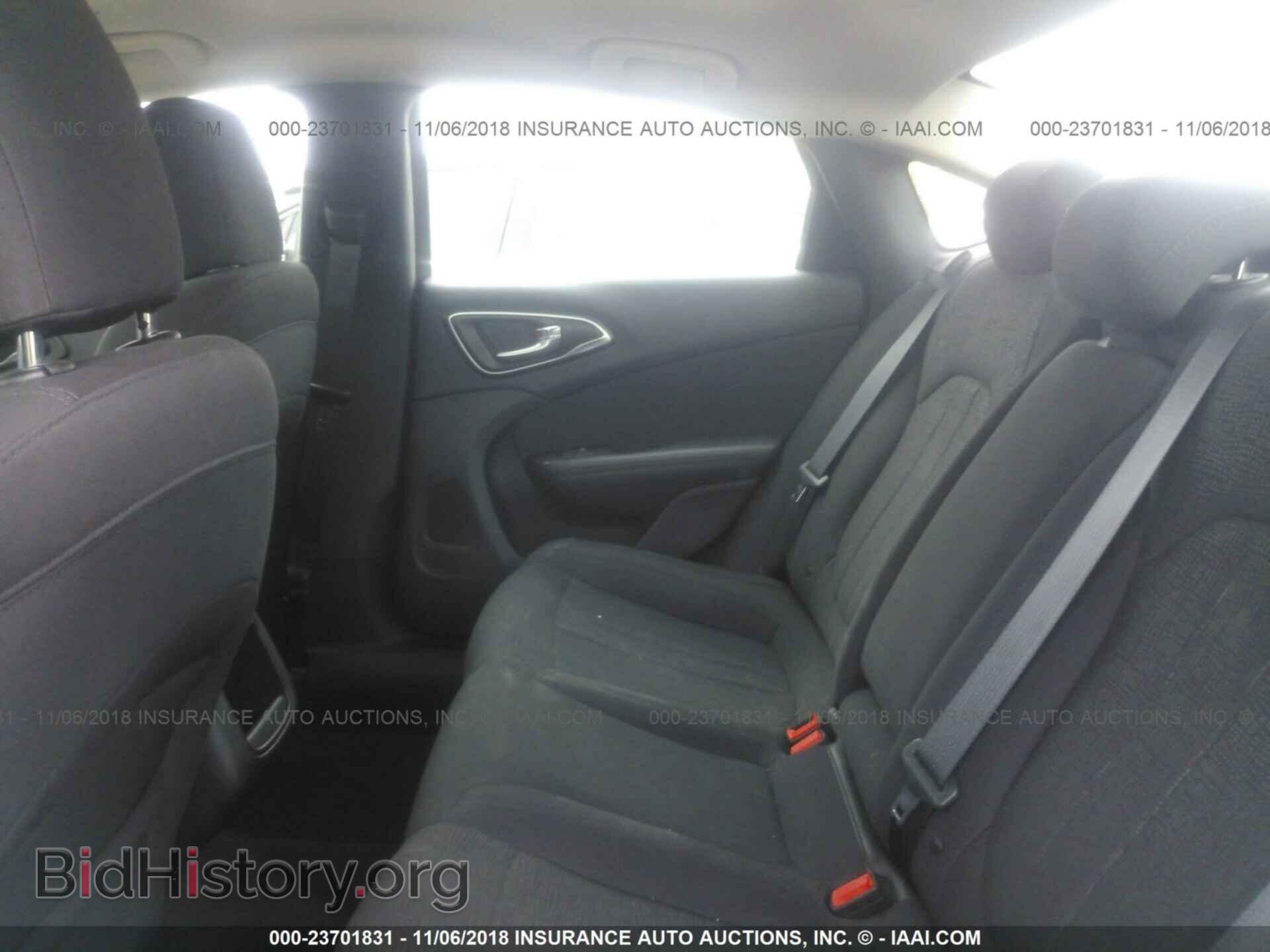 2017 CHRYSLER 200 - VIN: 1C3CCCFB8HN510808 - Фото 8