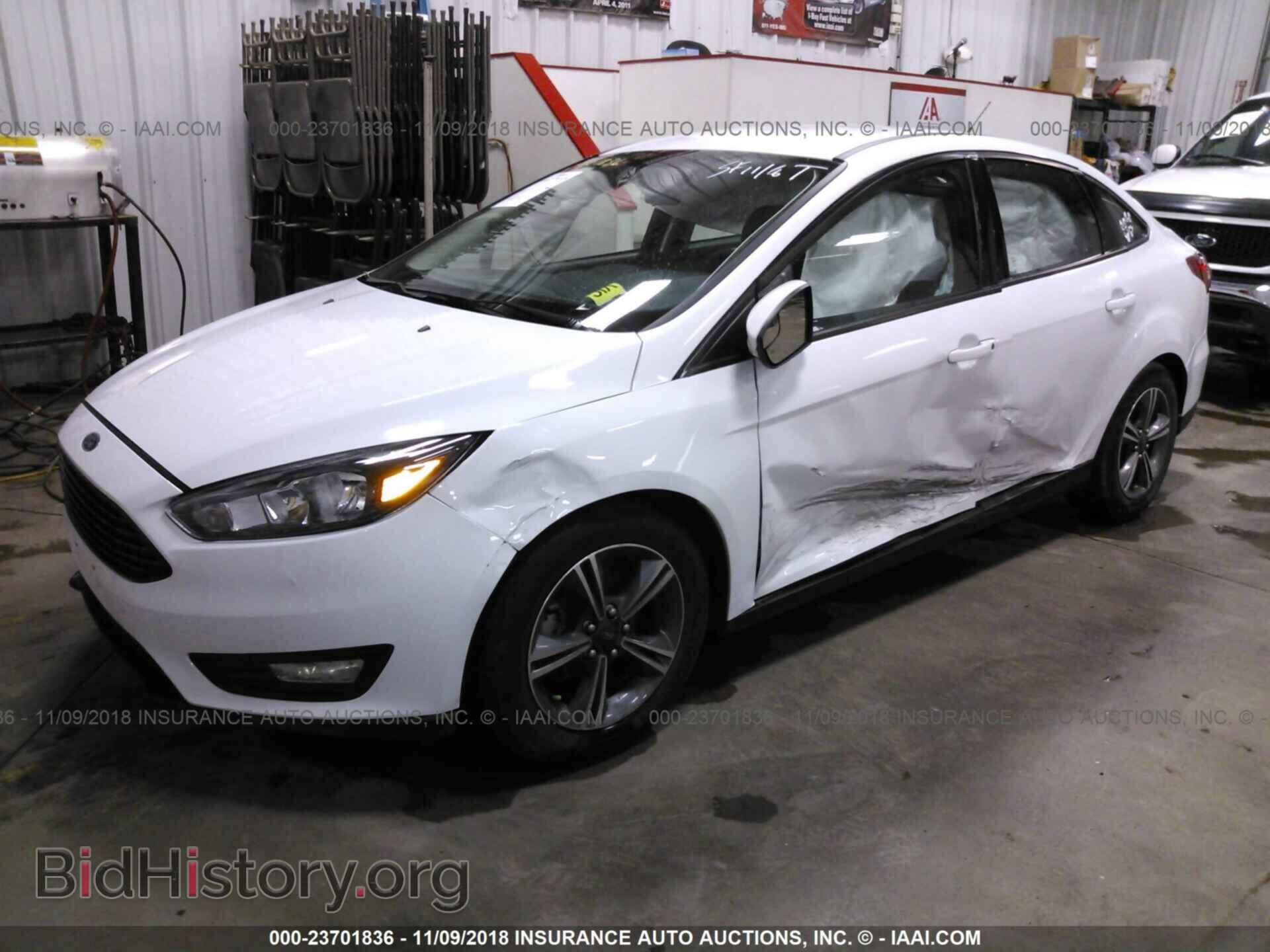 2016 FORD FOCUS - VIN: 1FADP3FE0GL234235 - Фото 2