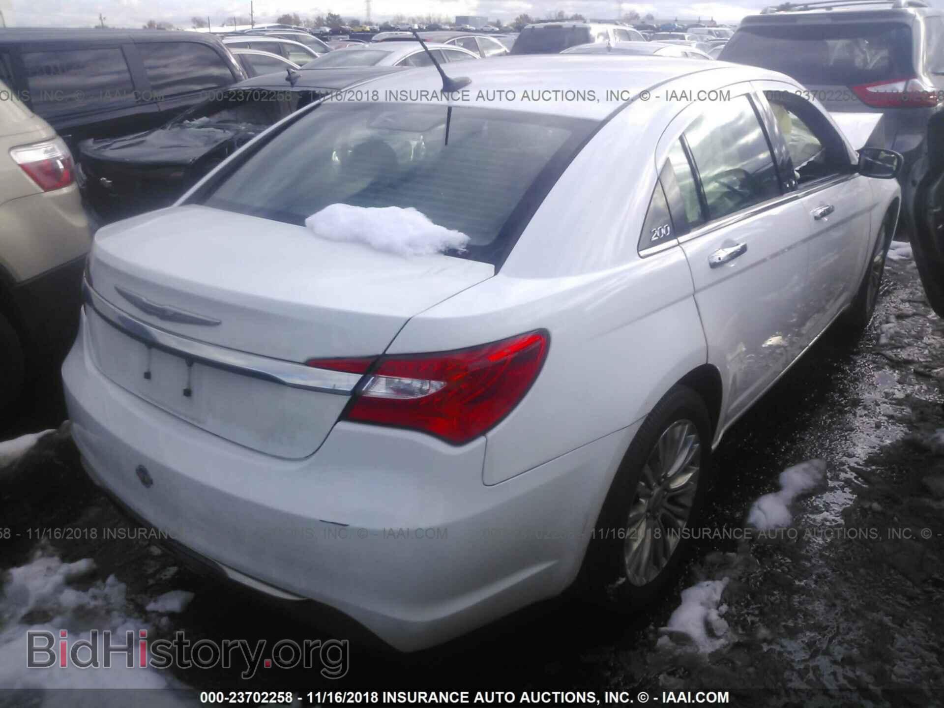 2012 CHRYSLER 200 - VIN: 1C3CCBCGXCN125835 - Фото 4