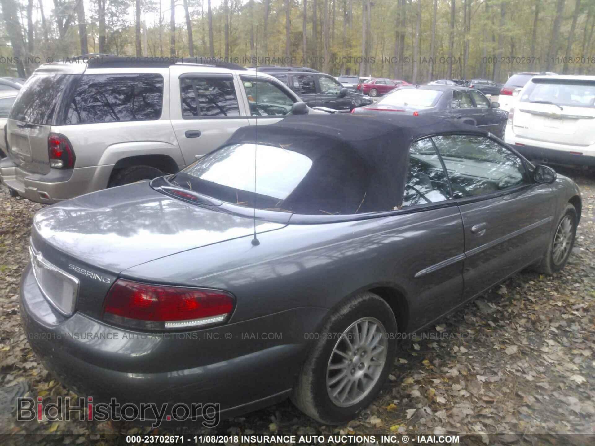 2005 CHRYSLER SEBRING - VIN: 1C3EL55R05N639155 - Фото 4